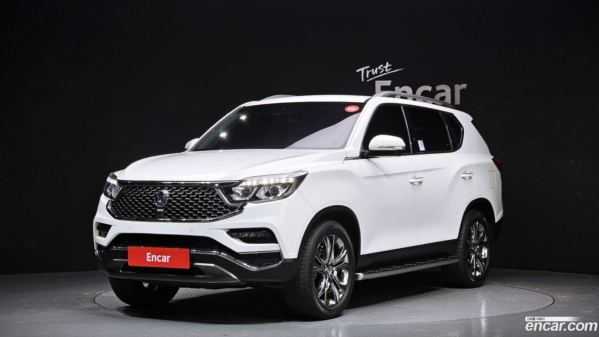 Main__Slider__Photo:Rexton KG Mobility 2020.5-0