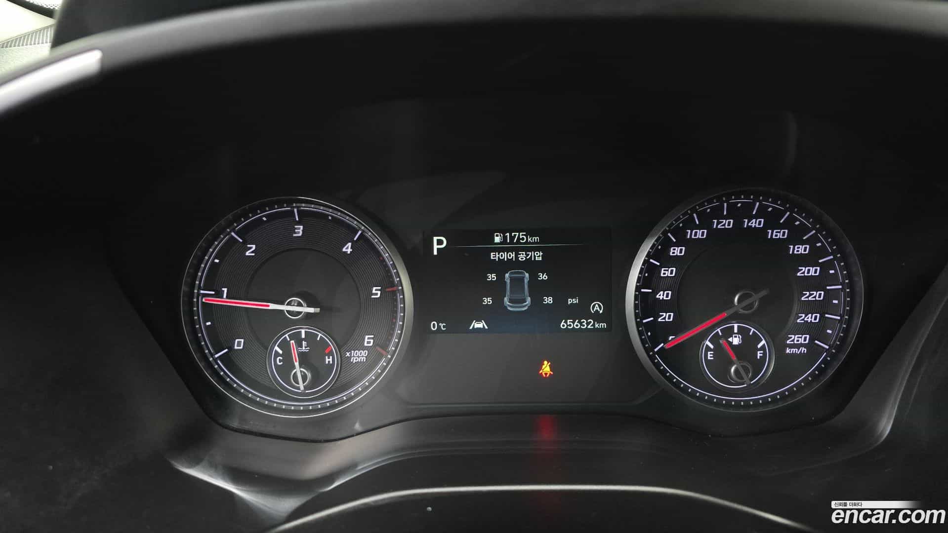 Santafe Hyundai 2020.11-INNER-008