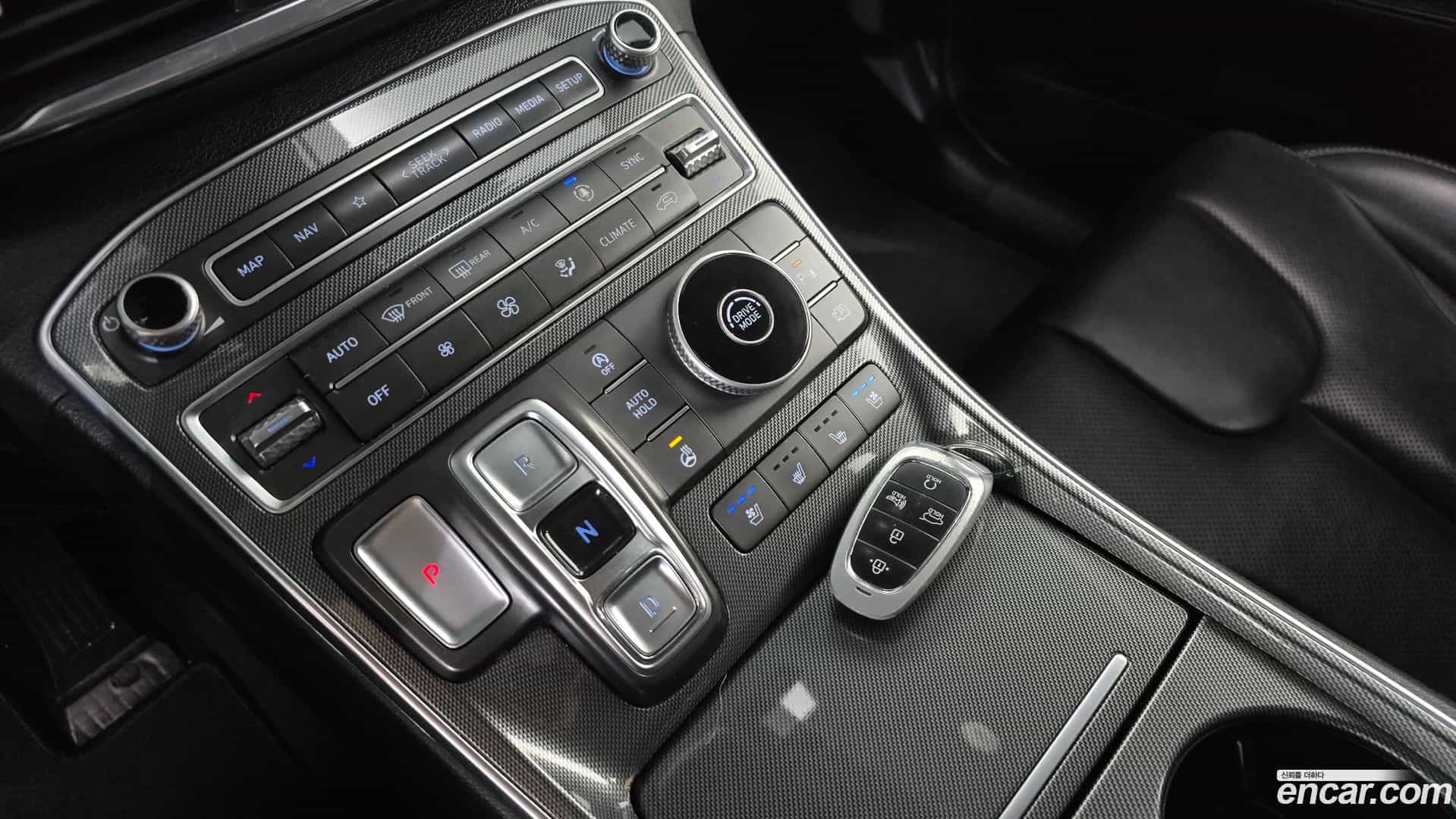 Santafe Hyundai 2020.11-INNER-009