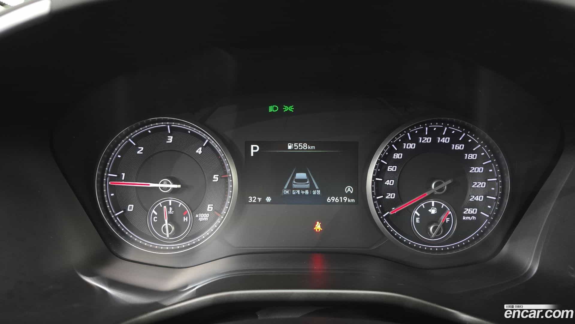 Santafe Hyundai 2020.11-INNER-008