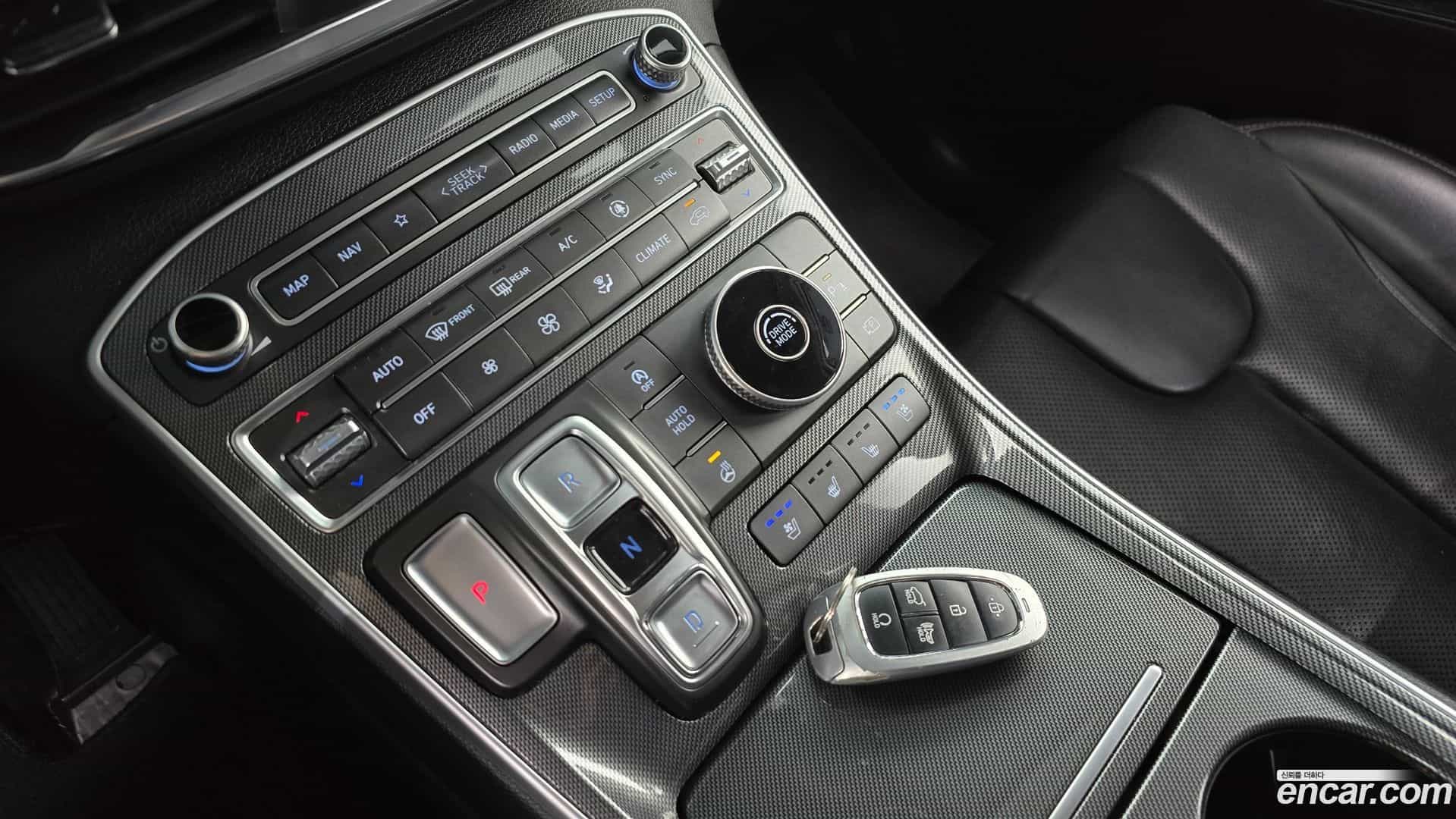 Santafe Hyundai 2020.11-INNER-009