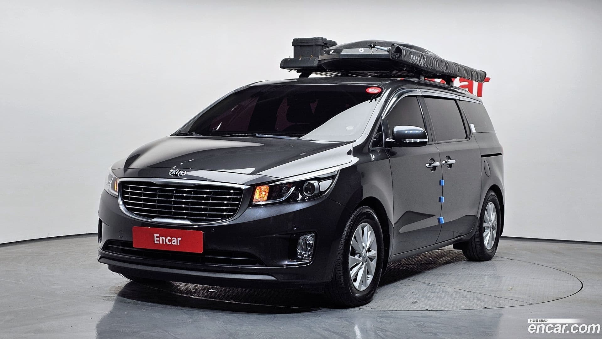 Main__Slider__Photo:Canival Kia 2017.10-0