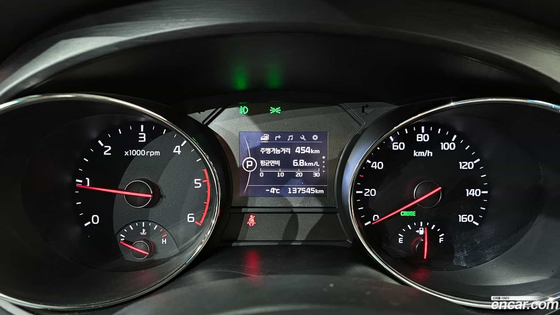 Canival Kia 2017.10-INNER-008