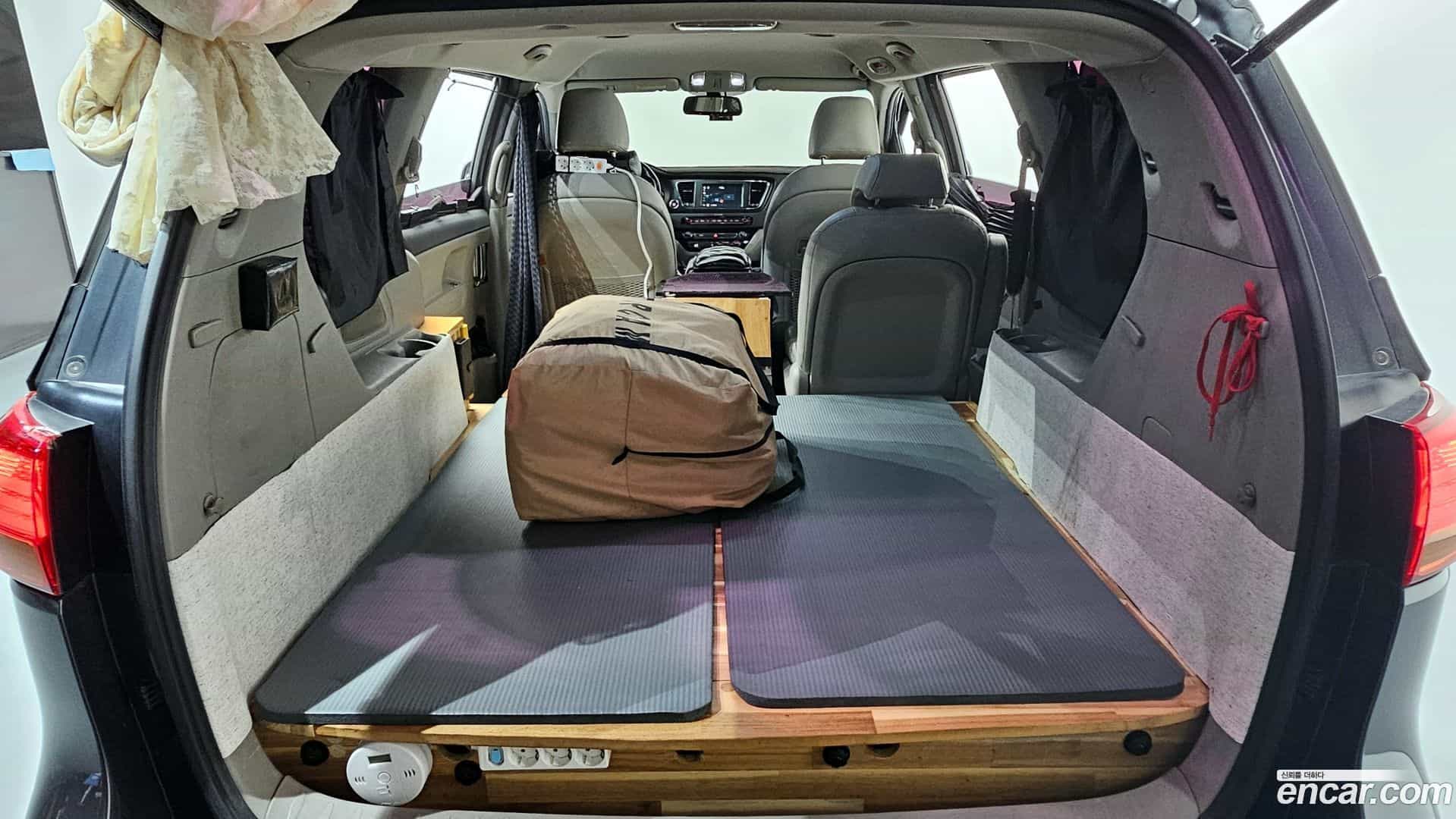 Canival Kia 2017.10-OPTION-024