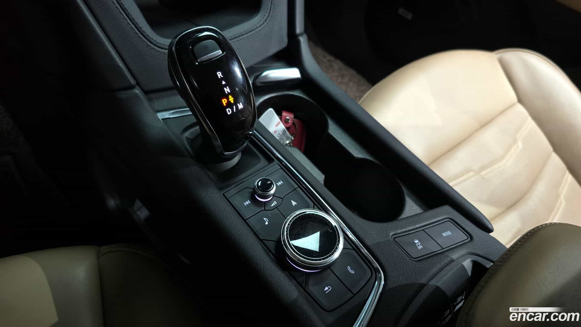 XT6 Cadillac 2021.11-INNER-009
