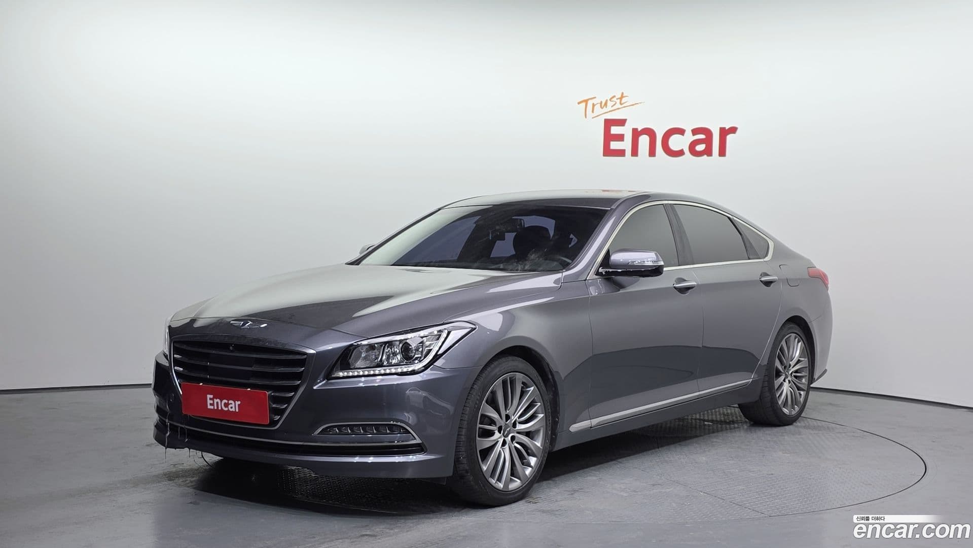 Main__Slider__Photo:Genesis Hyundai 2014.6-0