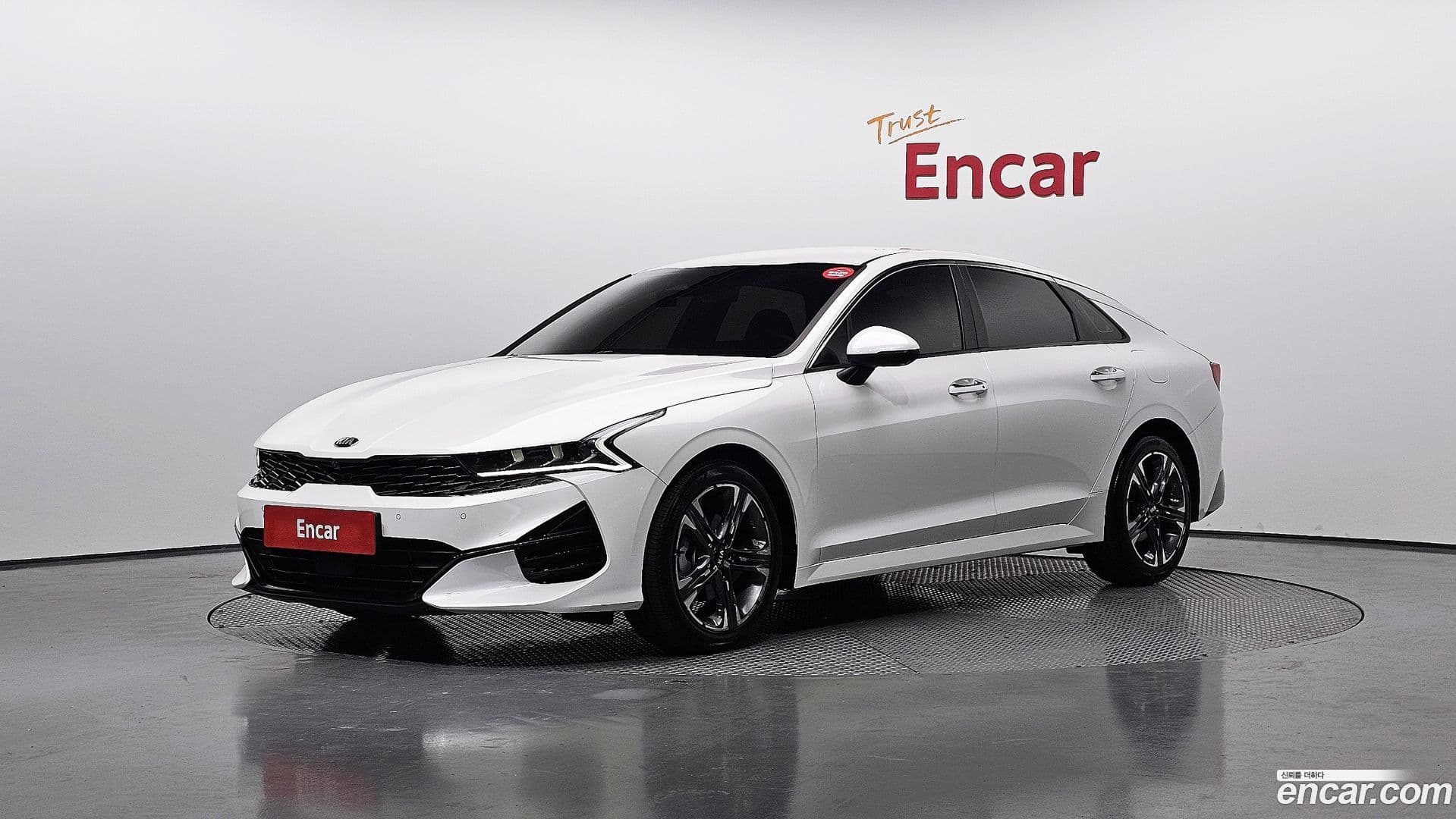 Main__Slider__Photo:K5 Kia 2019.11-0