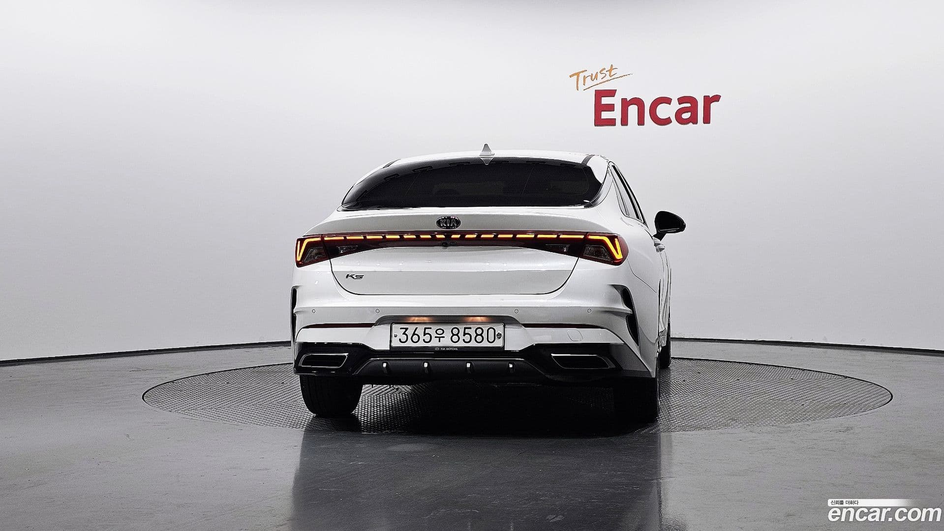 Main__Slider__Photo:K5 Kia 2019.11-3