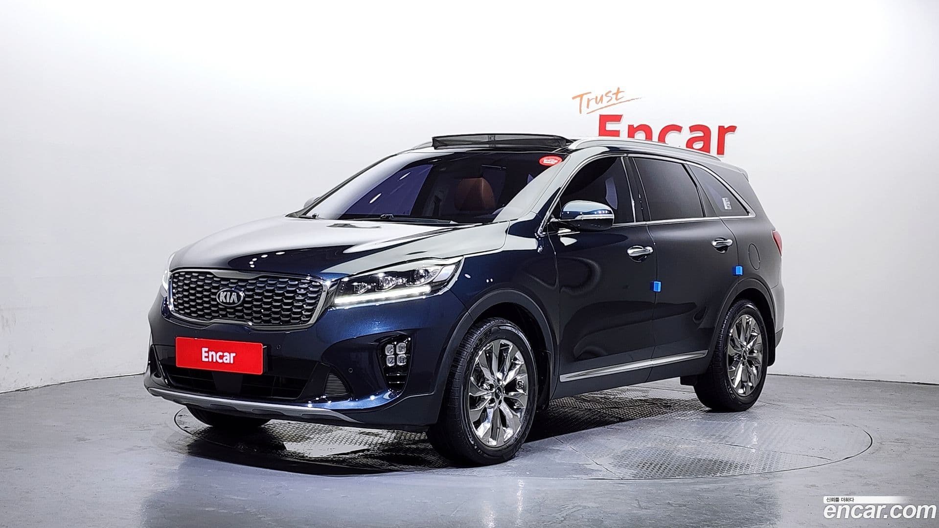 Main__Slider__Photo:Sorento Kia 2017.10-0