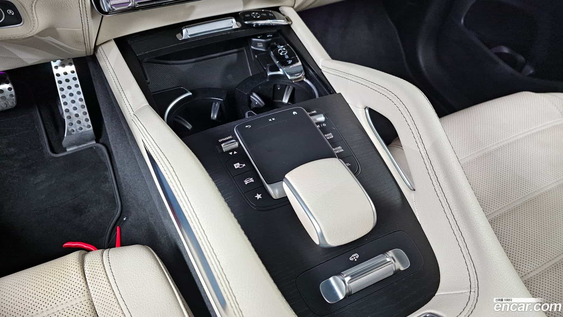 GLS-Class Mercedes-Benz 2022.5-INNER-006