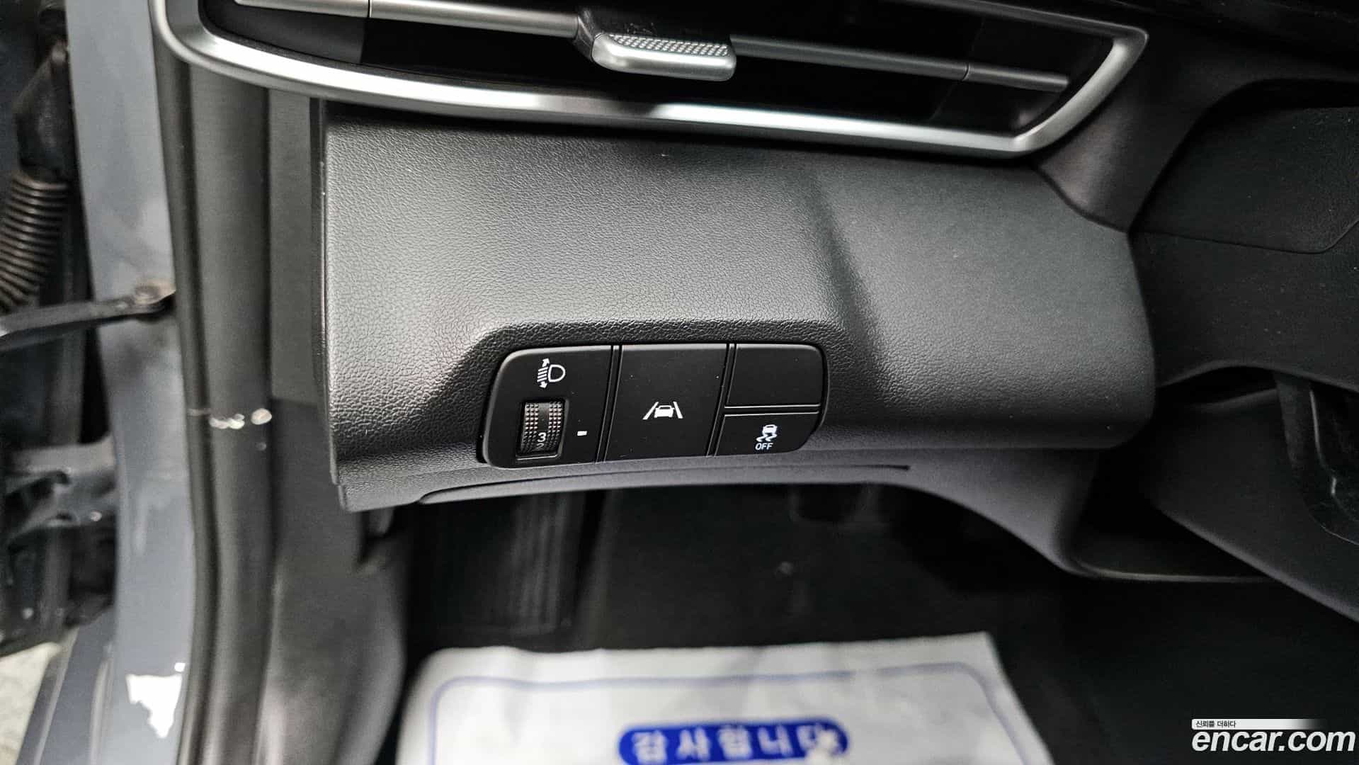 AVANTE Hyundai 2022.3-OPTION-019
