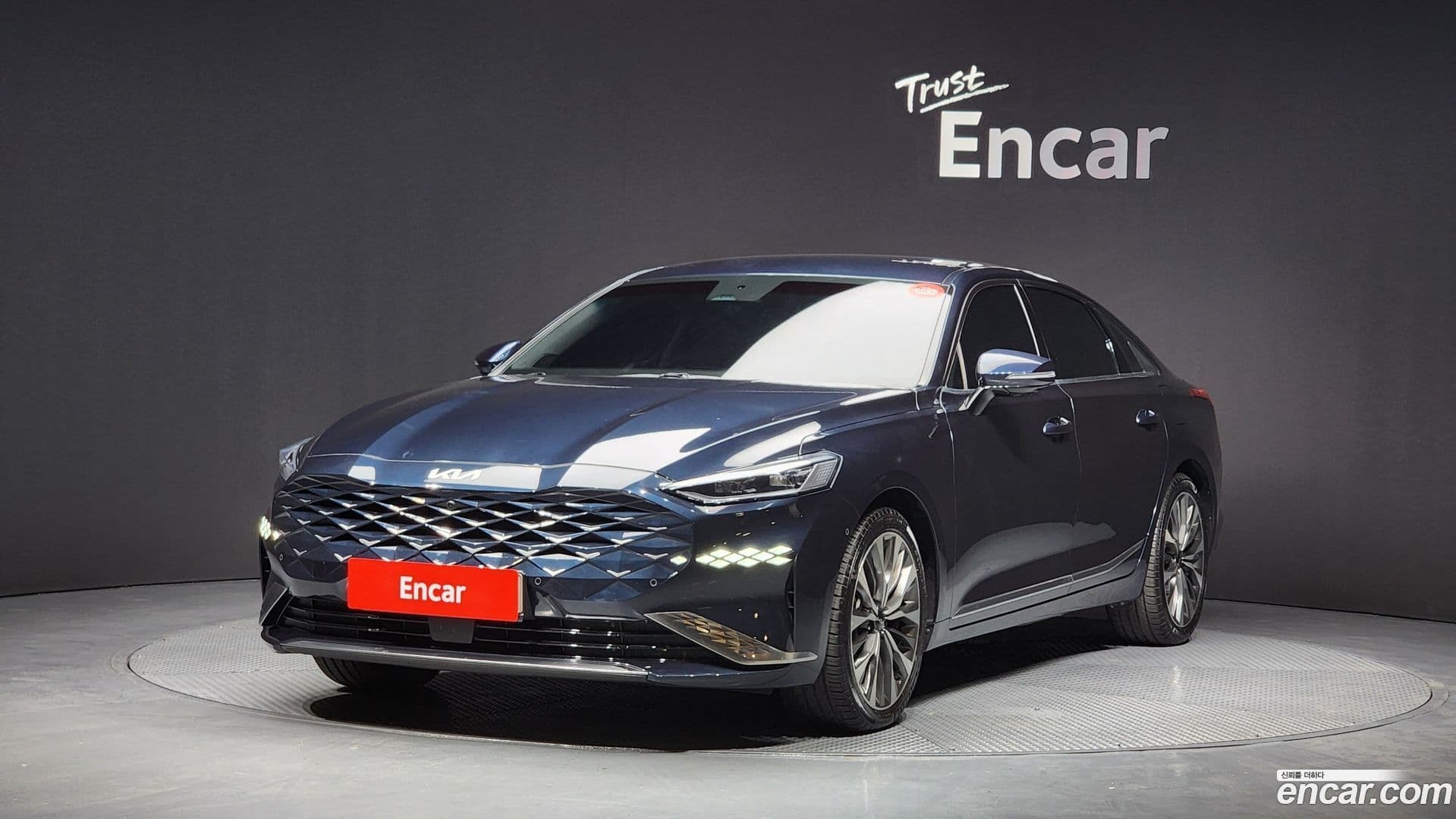Main__Slider__Photo:K8 Kia 2021.11-0