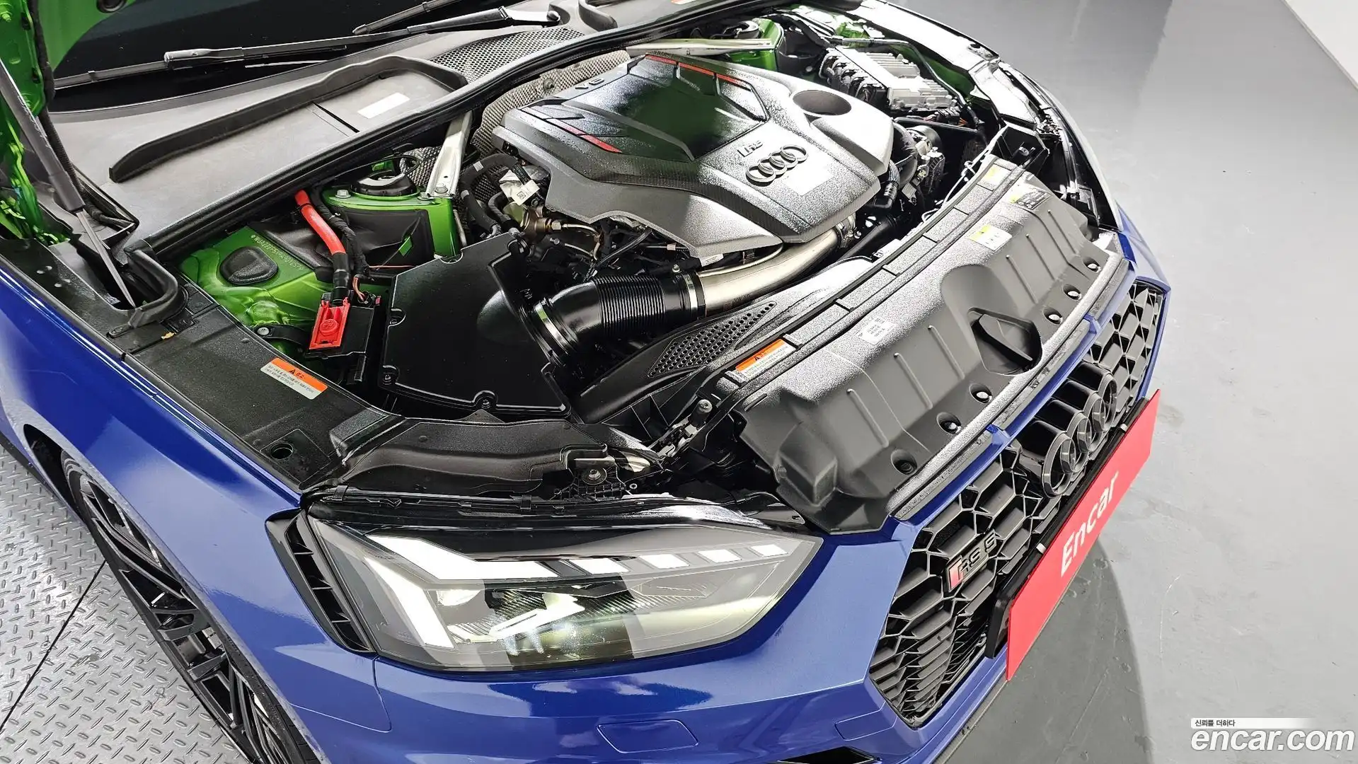 RS5 Audi 2023.10-INNER-006