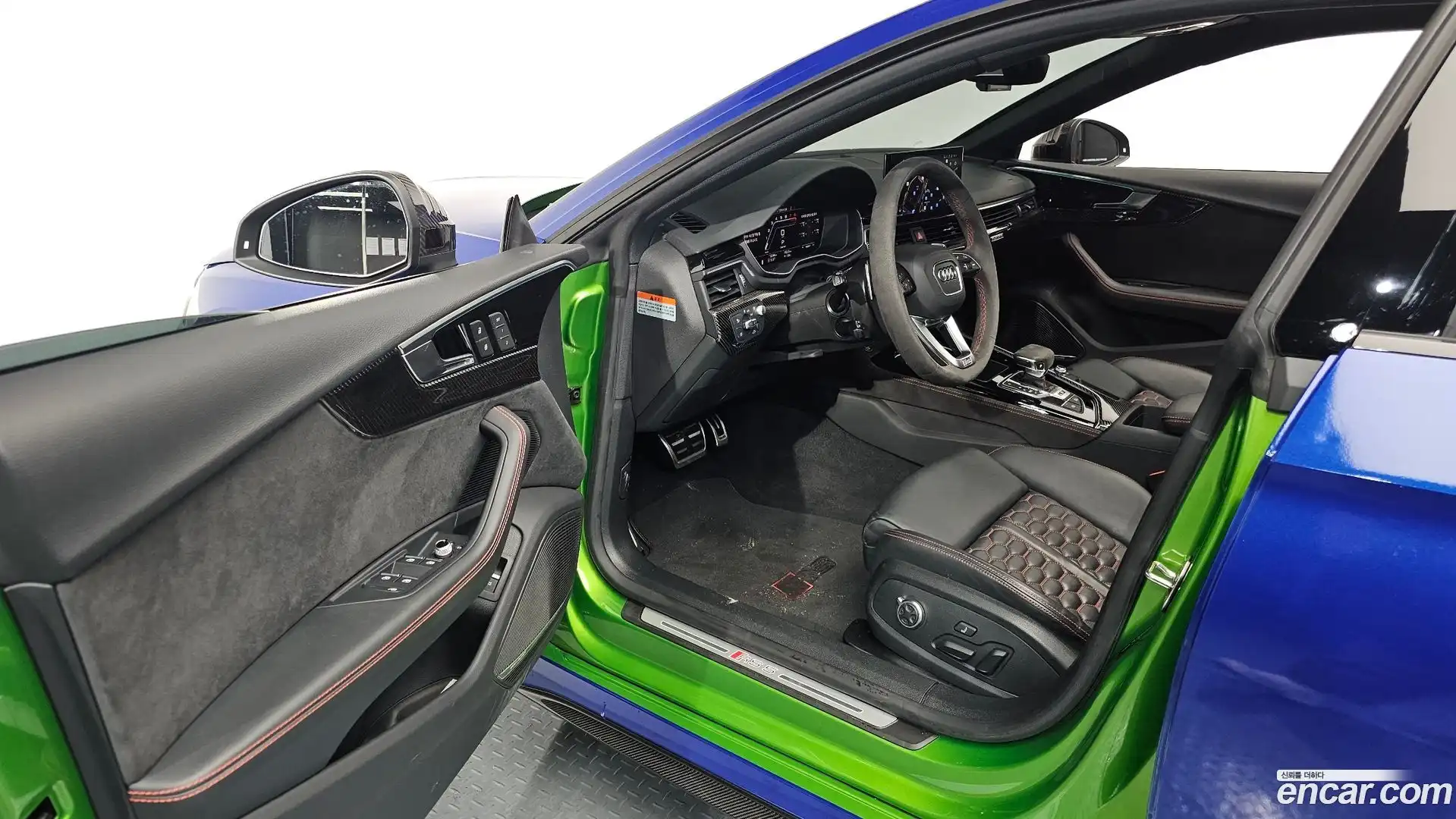 RS5 Audi 2023.10-INNER-010