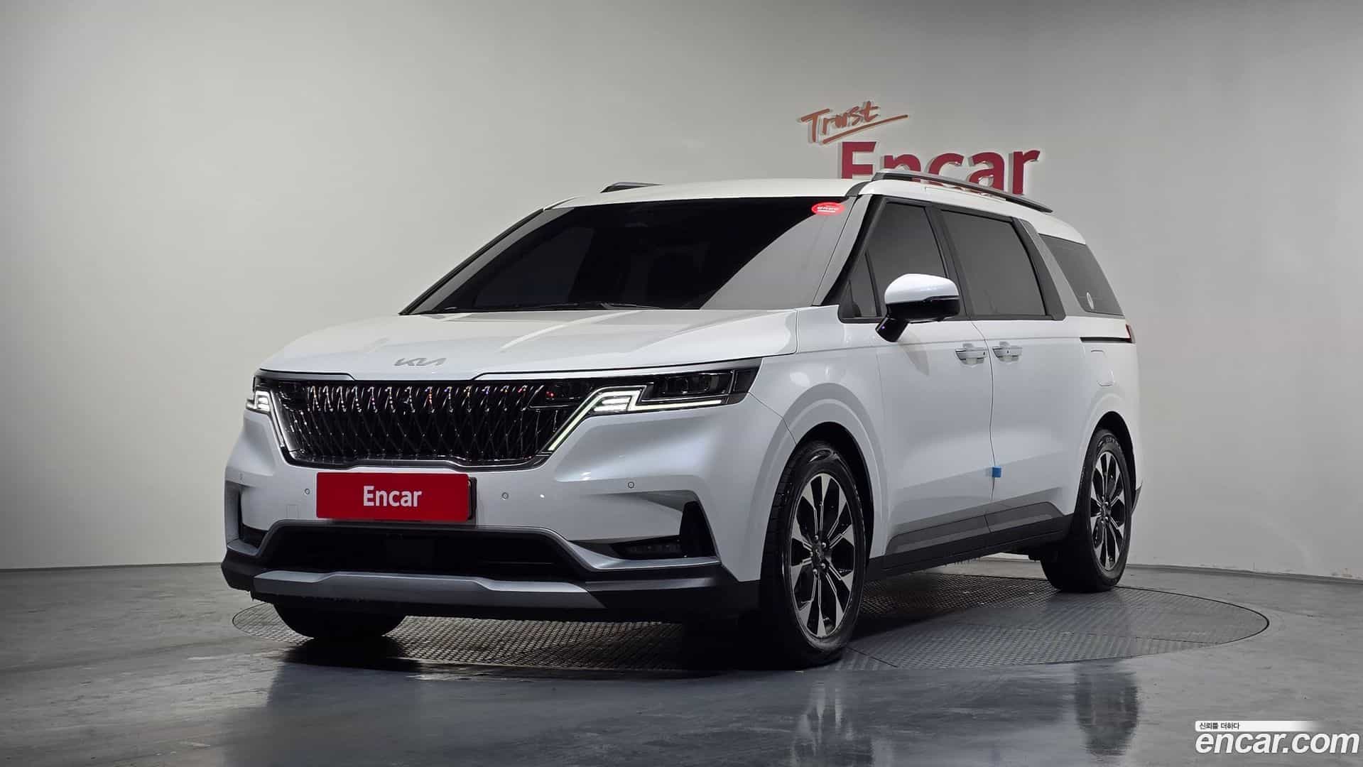 Canival Kia 2023.6-OUTER-001