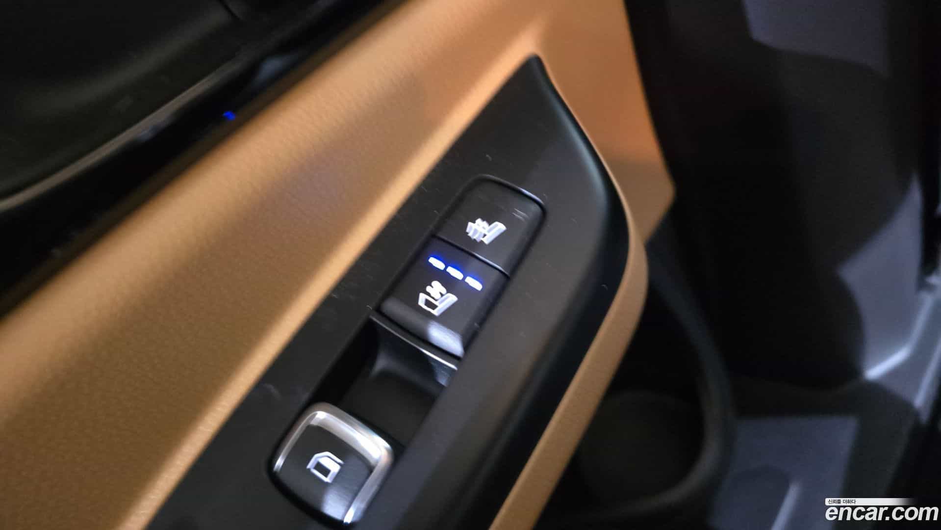 Canival Kia 2023.6-OPTION-023