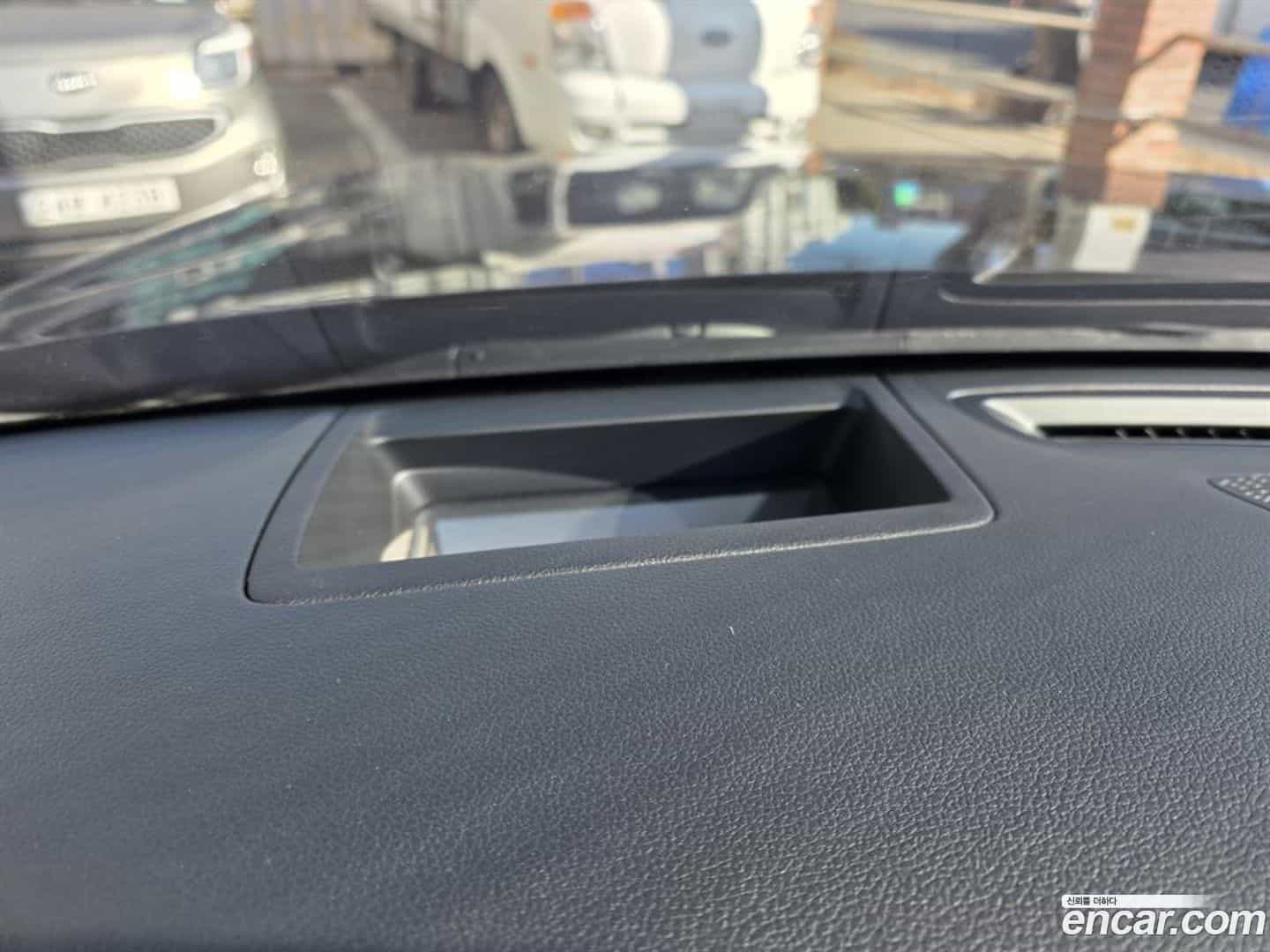Palisade Hyundai 2021.1-INNER-010