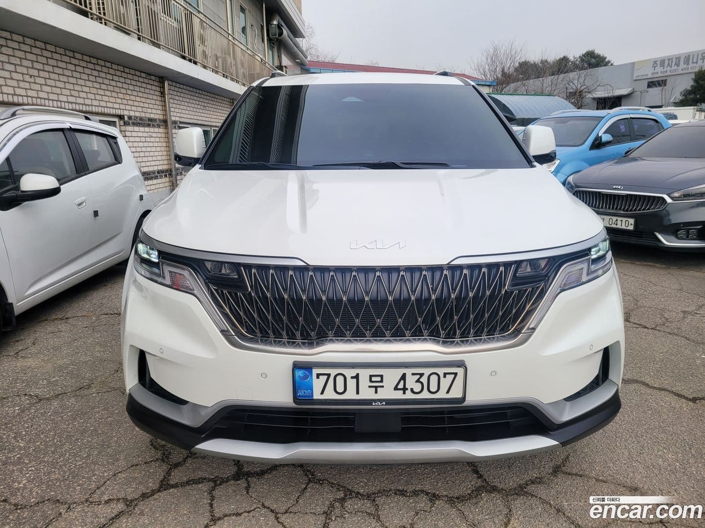 Main__Slider__Photo:Canival Kia 2022.3-0