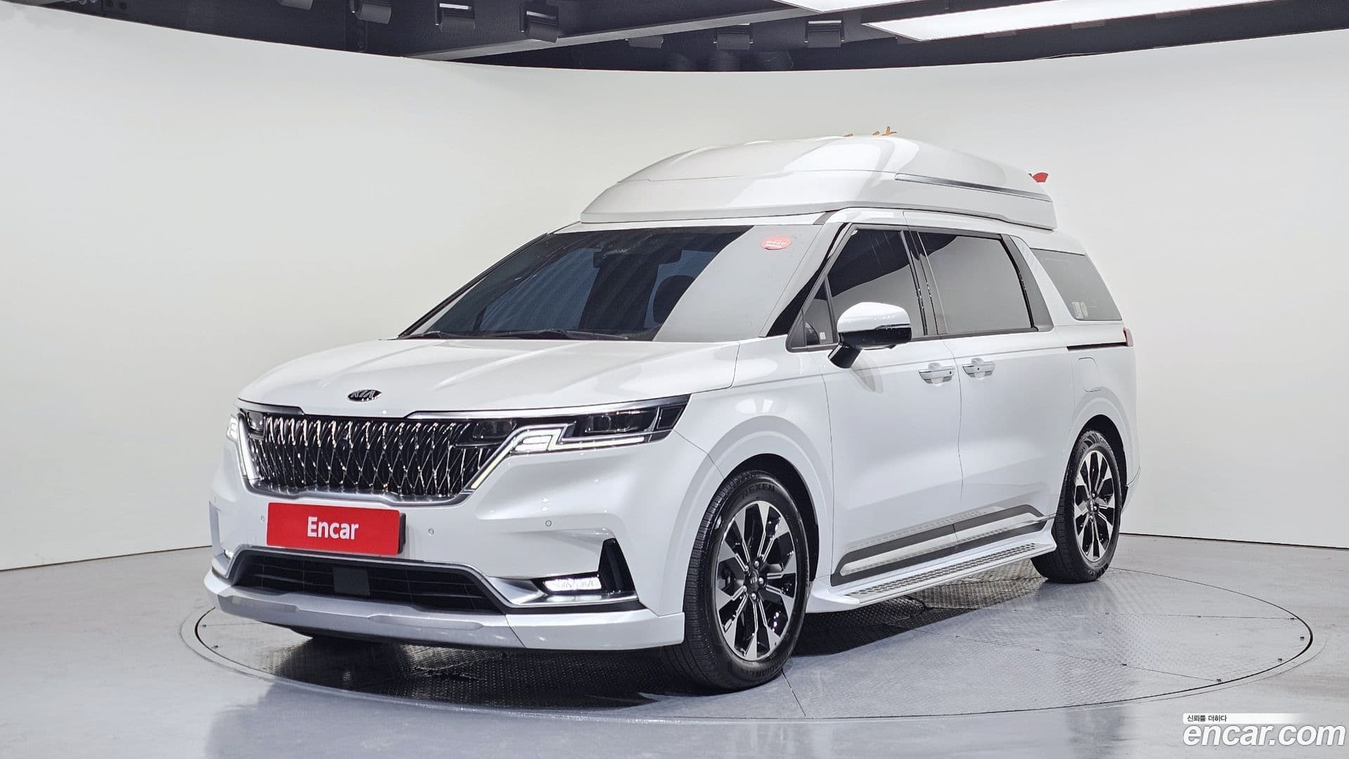Main__Slider__Photo:Canival Kia 2021.4-0