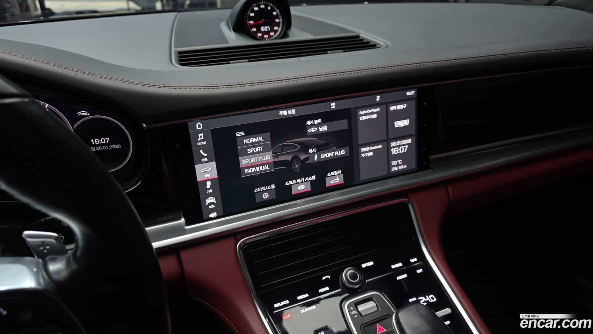 Panamera Porsche 2018.3-OPTION-018