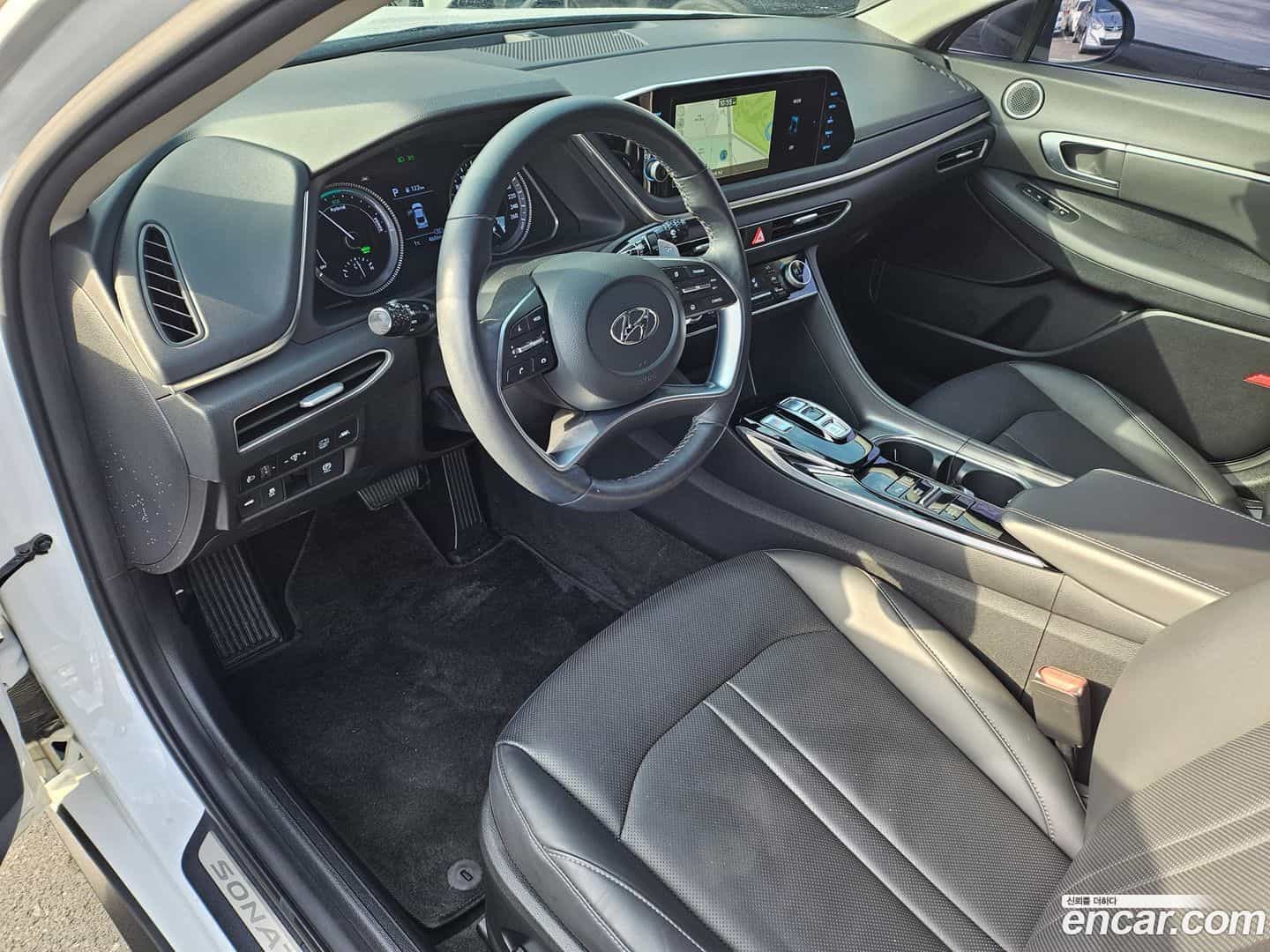 Sonata Hyundai 2021.0-INNER-008