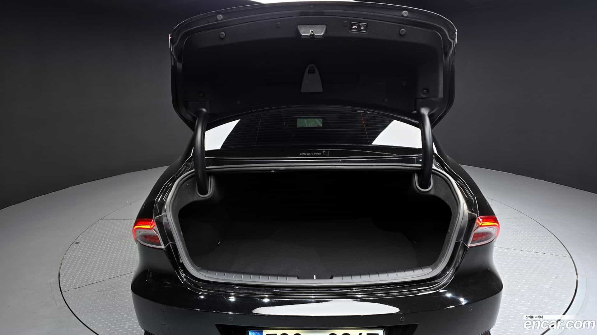 Grandeur Hyundai 2021.6-OPTION-024