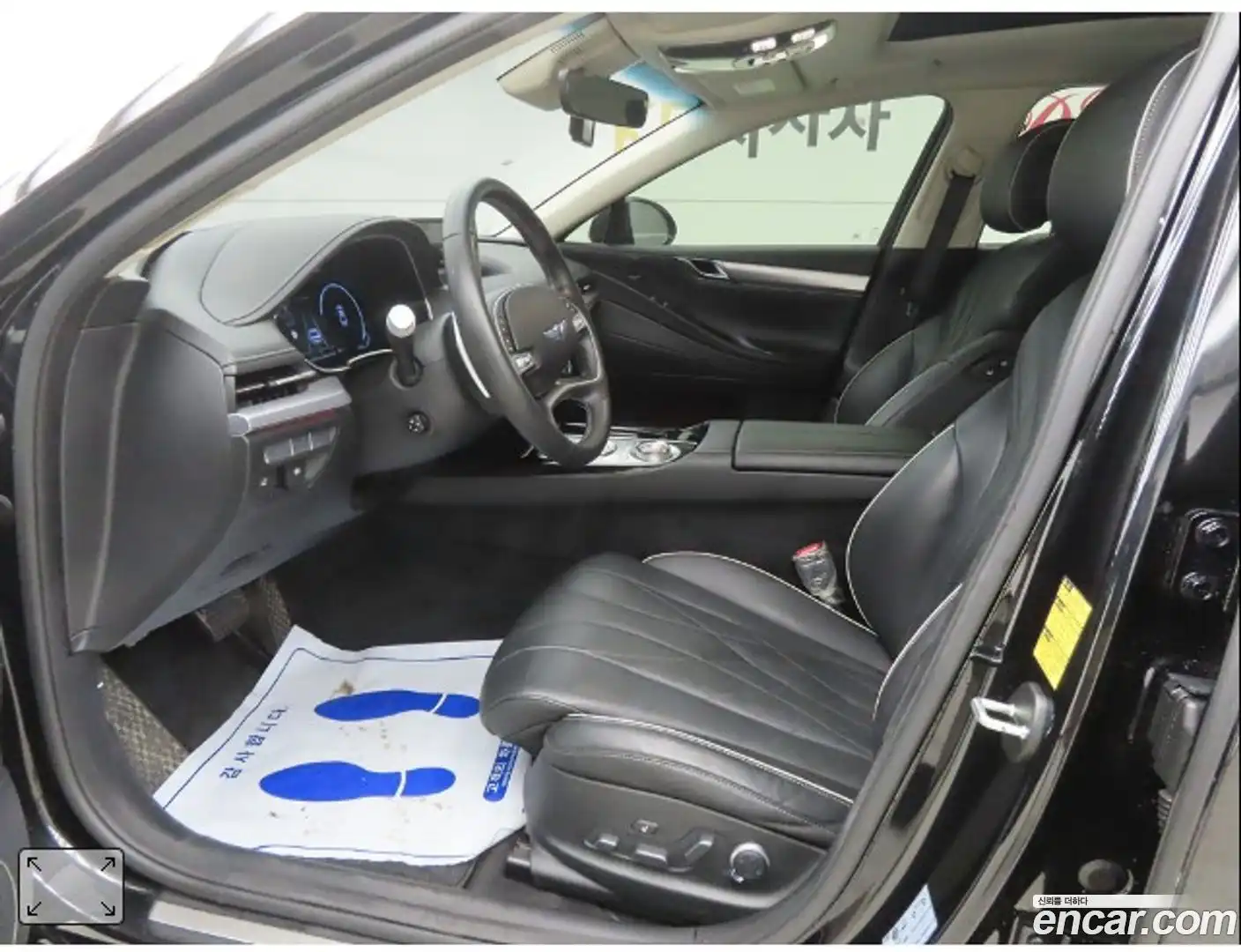 G80 Genesis 2022.0-INNER-010