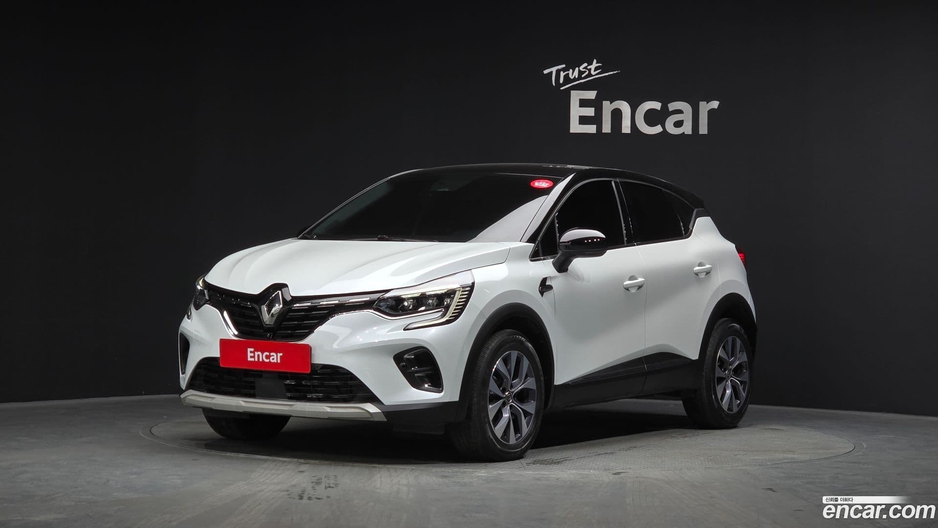 Main__Slider__Photo:Captur Renault Korea 2020.10-0
