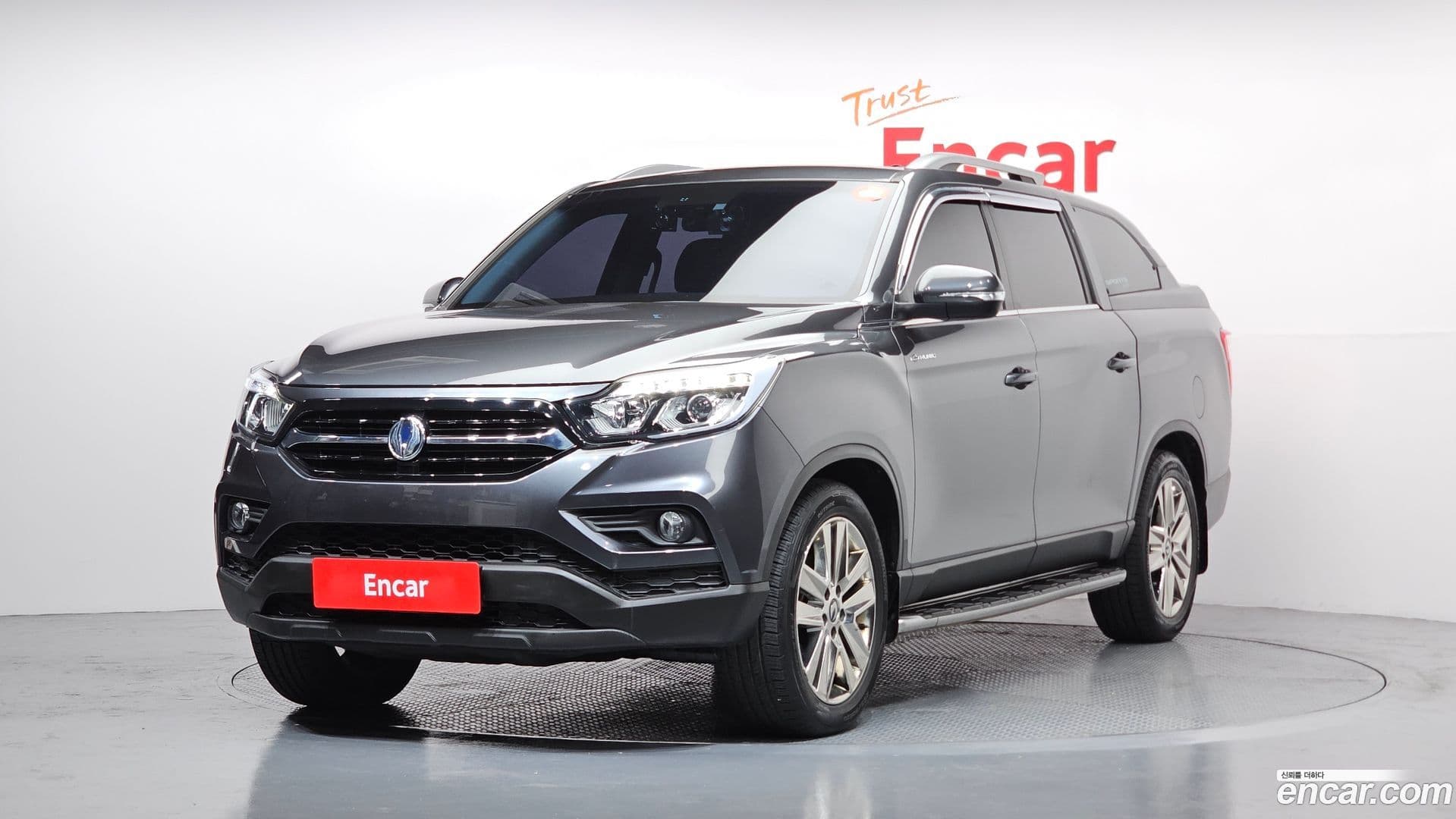 Main__Slider__Photo:Rexton KG Mobility 2019.0-0