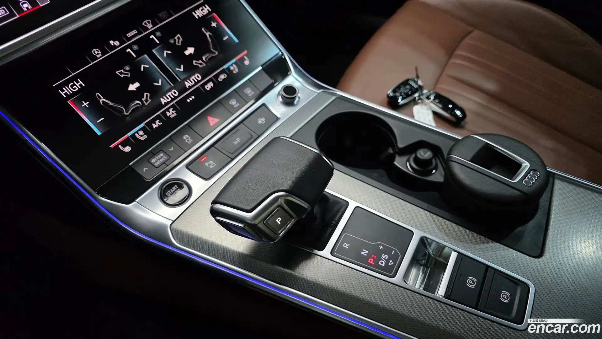A6 Audi 2021.11-INNER-009