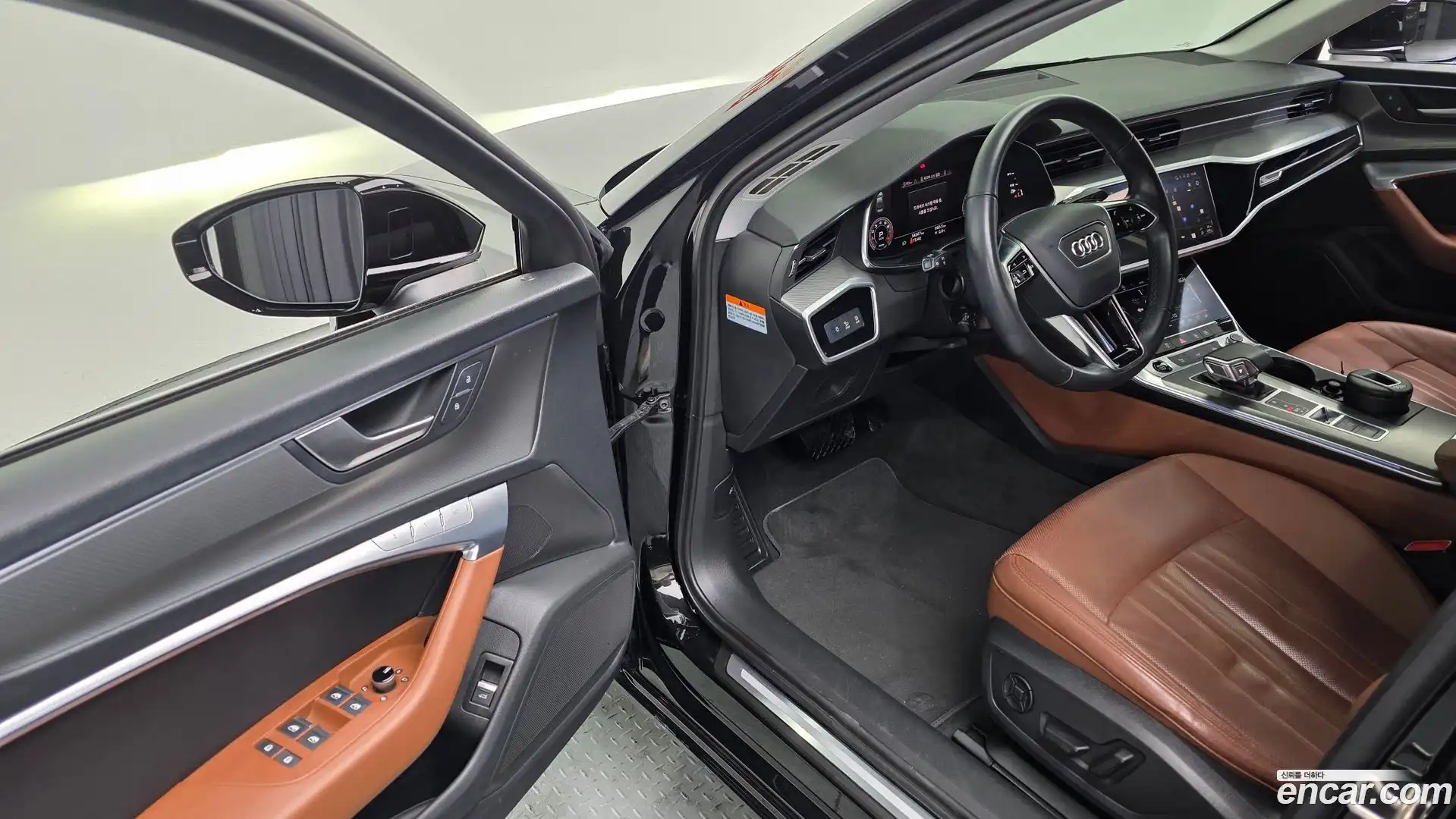 A6 Audi 2021.11-OPTION-017