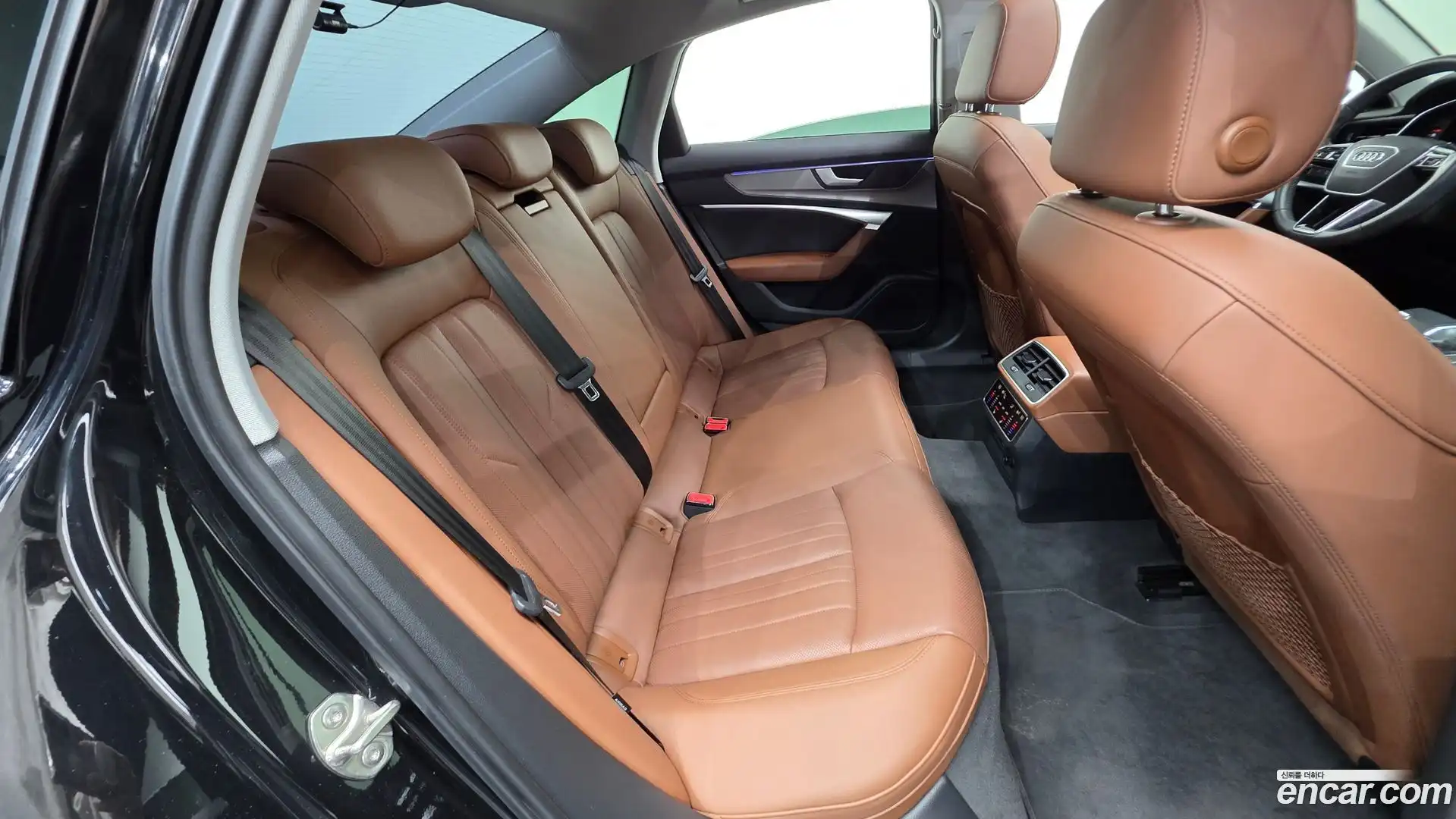 A6 Audi 2021.11-OPTION-023