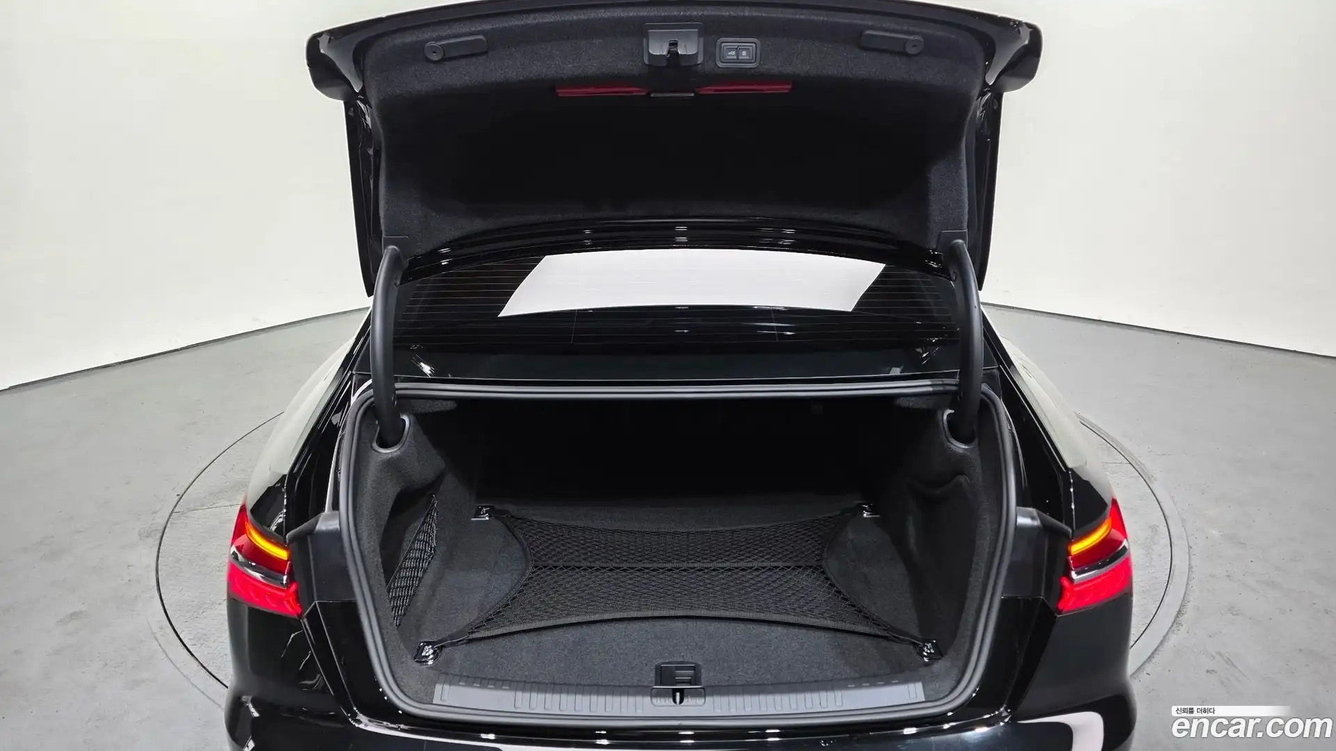 A6 Audi 2021.11-OPTION-024