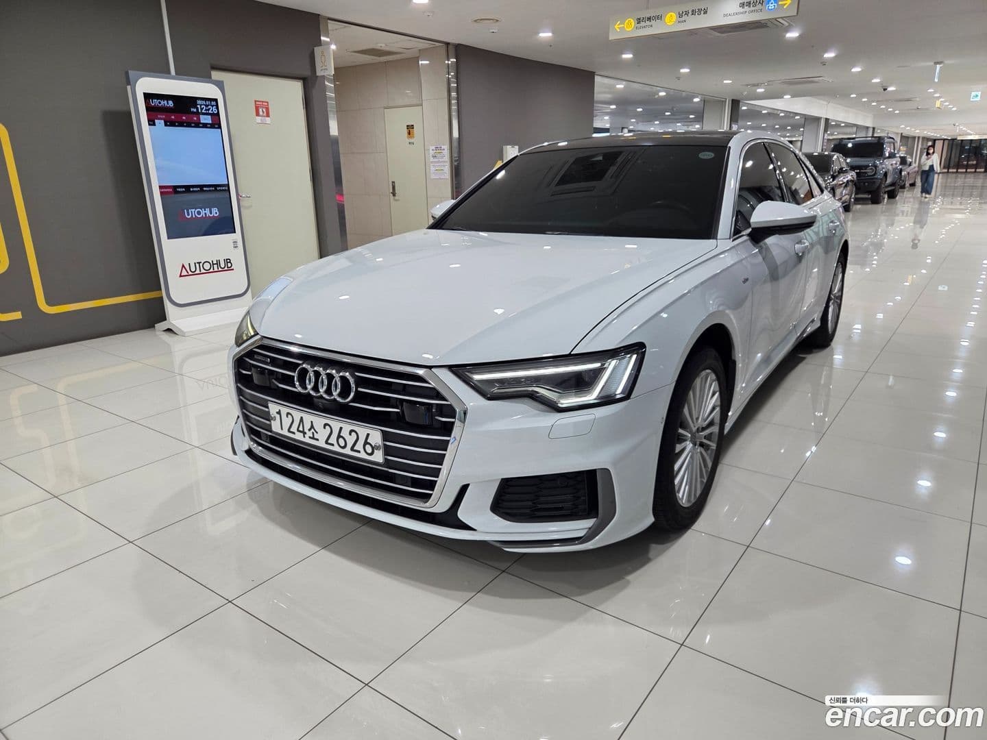 Main__Slider__Photo:A6 Audi 2019.9-0