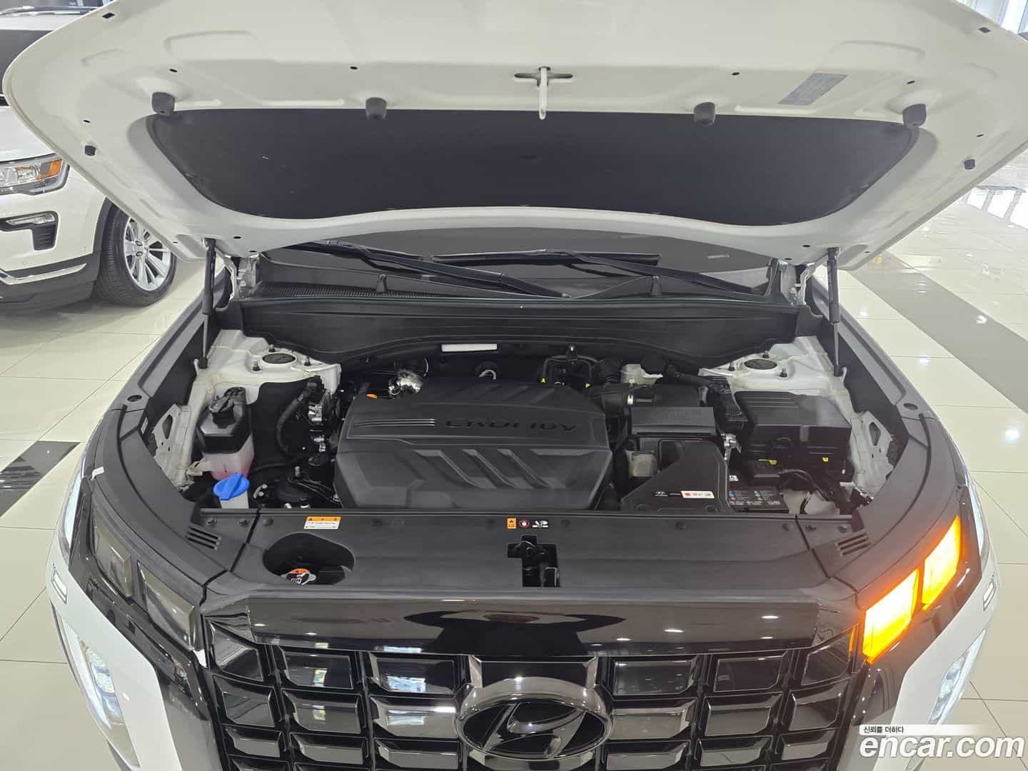 Palisade Hyundai 2023.1-INNER-006