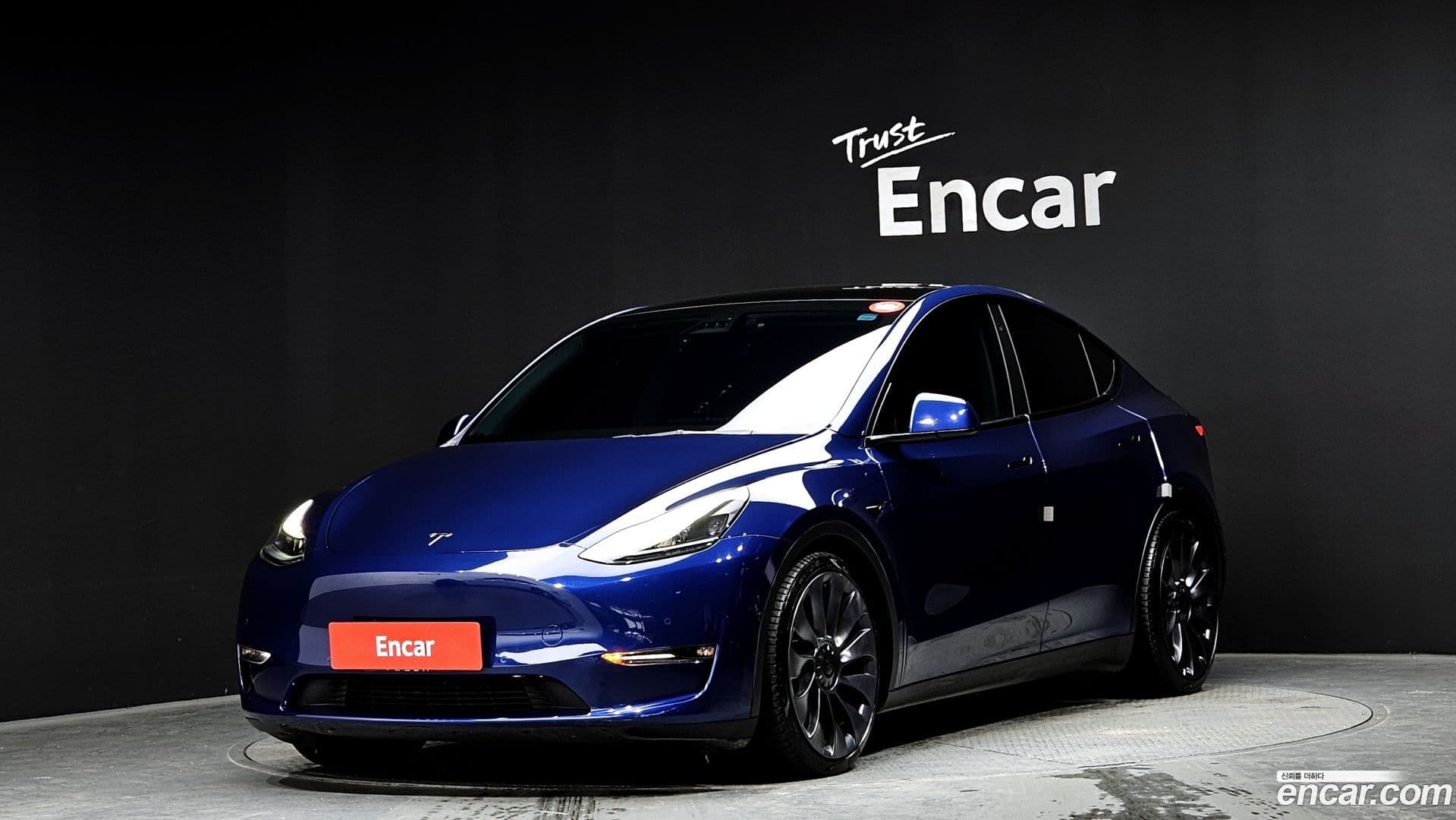 Main__Slider__Photo:Model Y Tesla 2021.4-0