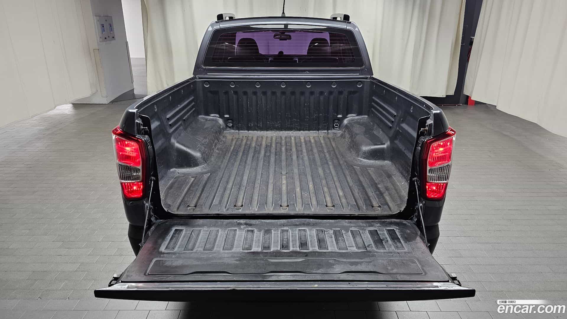Rexton KG Mobility 2019.2-OPTION-024