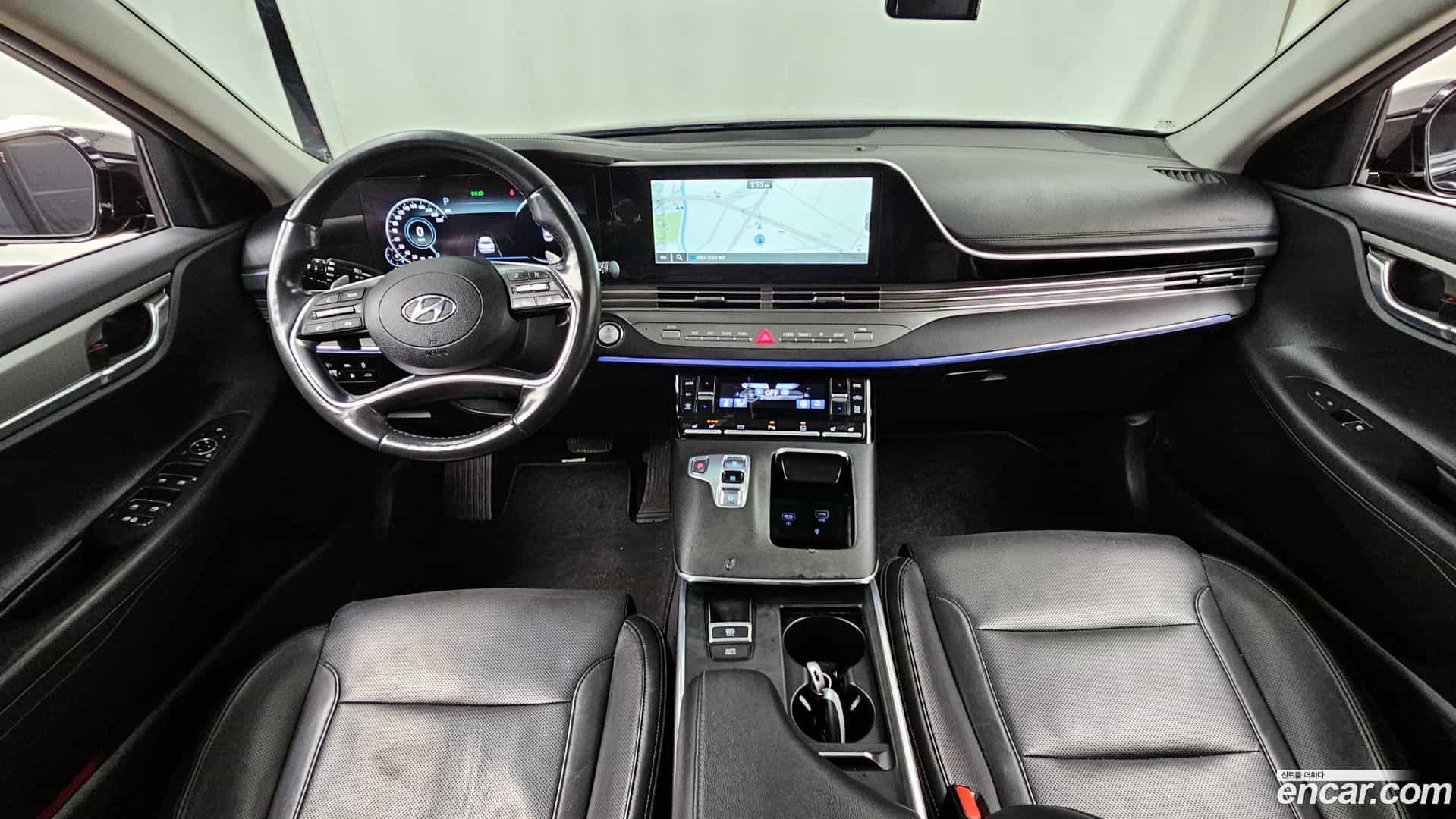 Grandeur Hyundai 2021.11-INNER-007