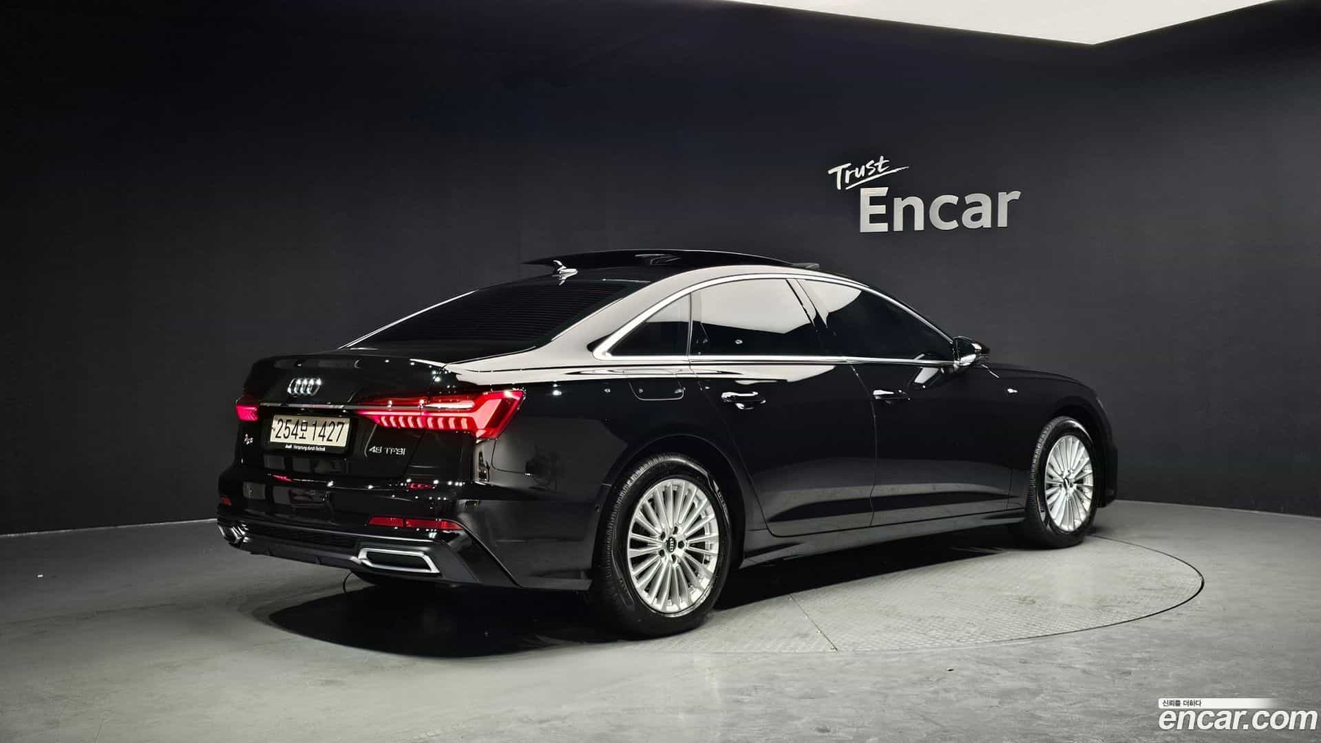 A6 Audi 2021.0-OUTER-002