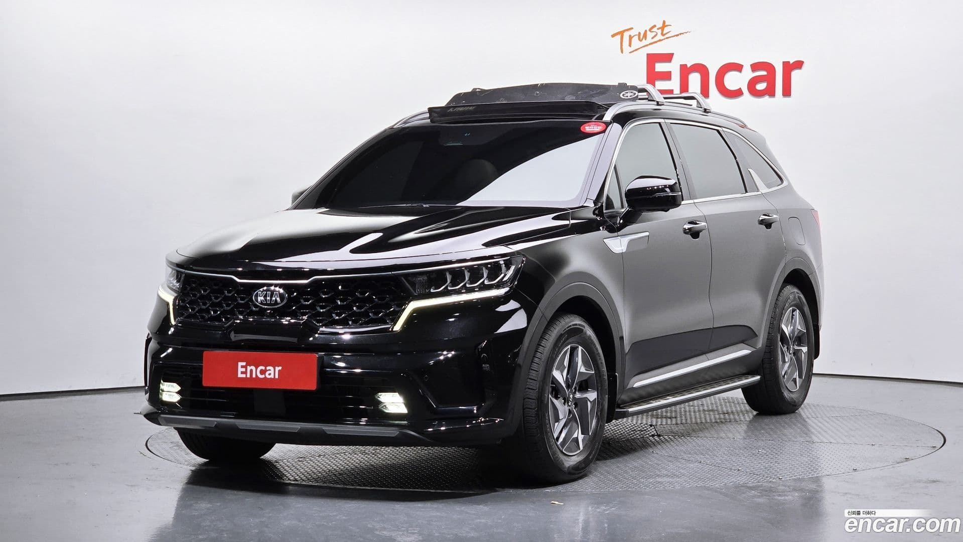 Main__Slider__Photo:Sorento Kia 2020.10-0