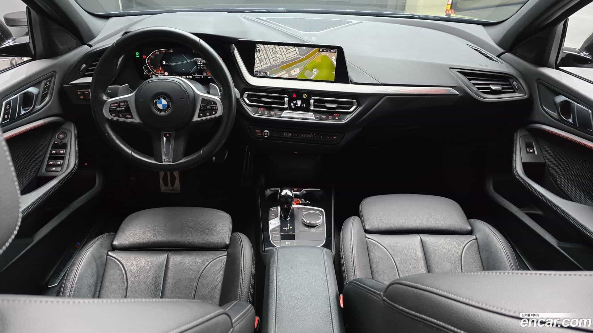 1-Series BMW 2021.11-INNER-007