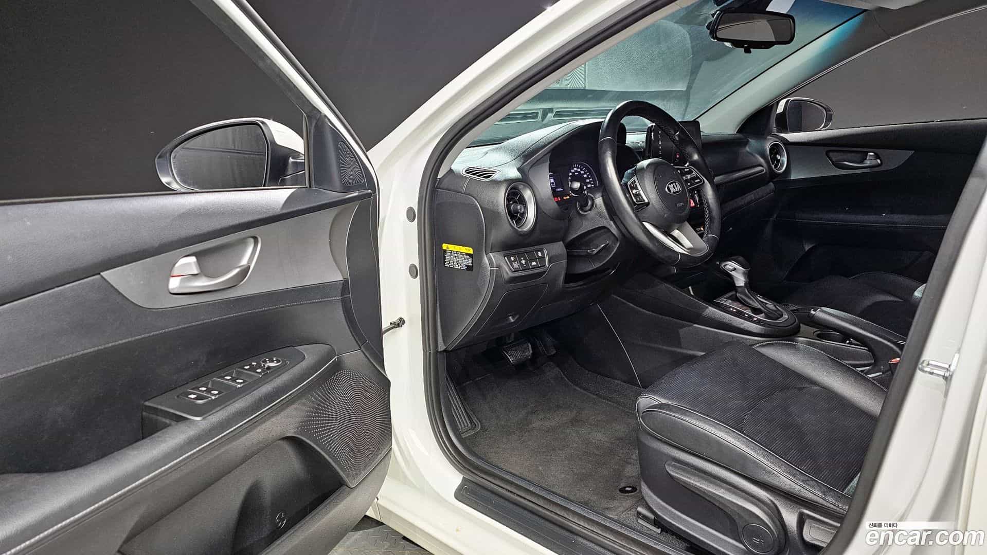 K3 Kia 2019.10-INNER-010