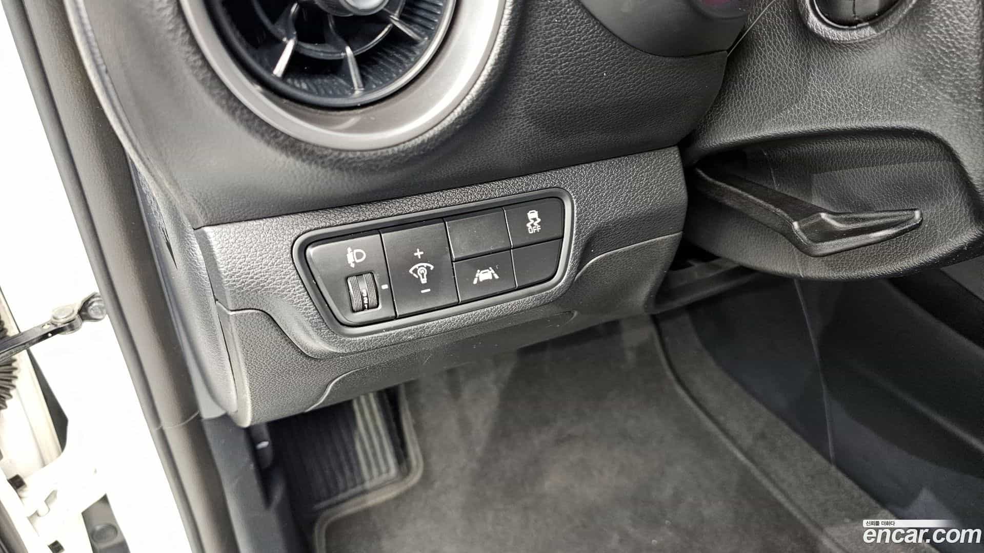 K3 Kia 2019.10-OPTION-019