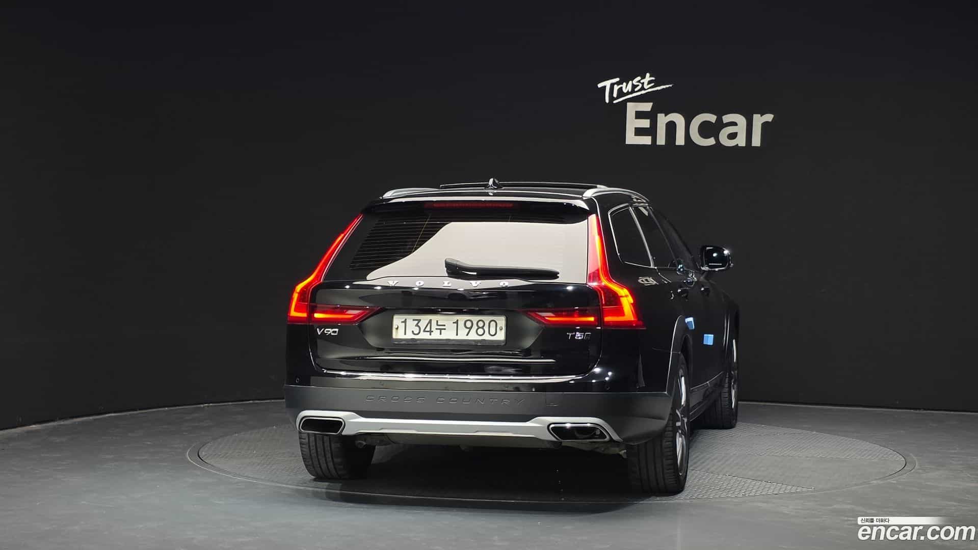 V90 Volvo 2020.2-OUTER-004