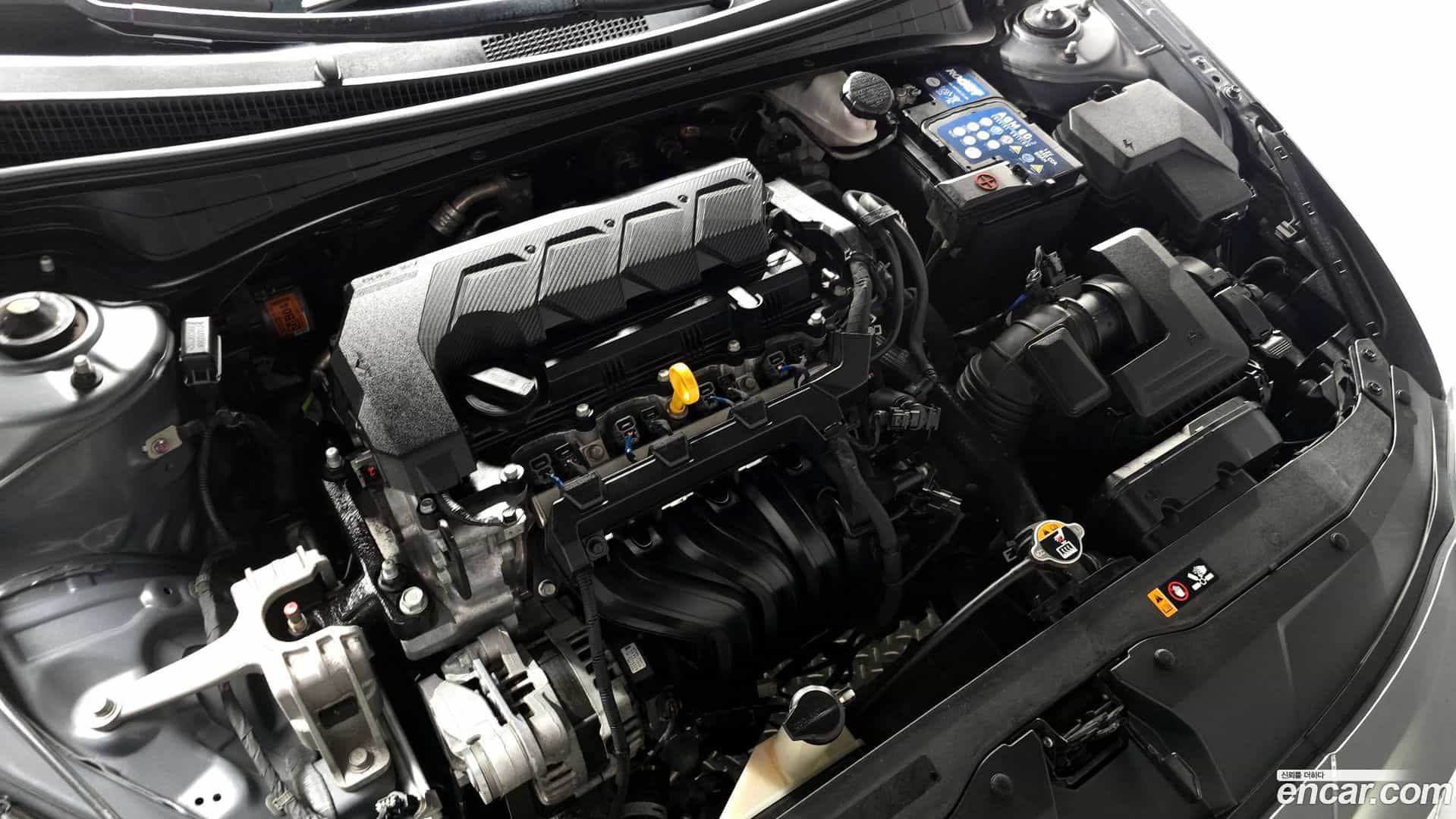 AVANTE Hyundai 2021.1-INNER-006