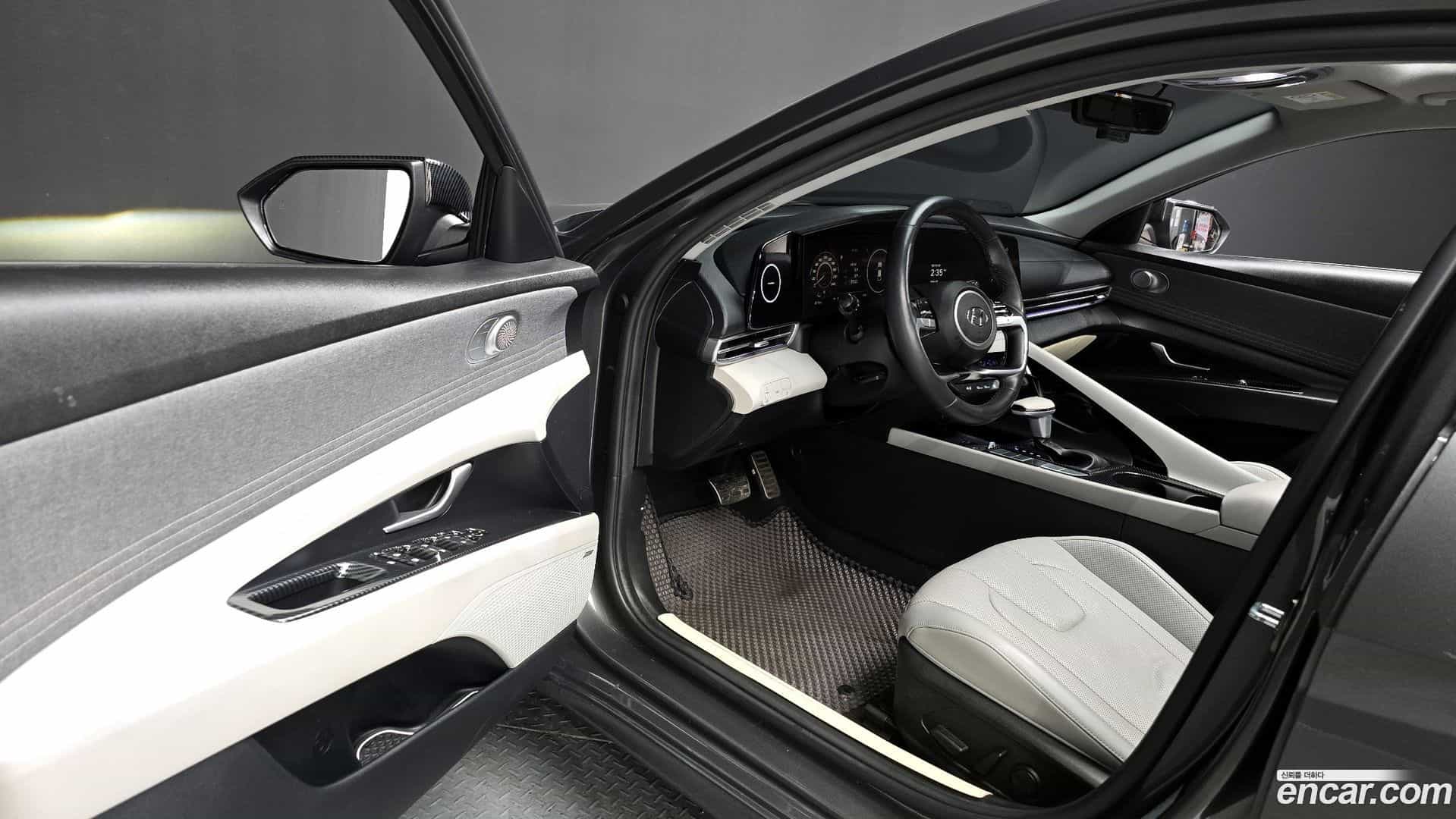 AVANTE Hyundai 2021.1-OPTION-015