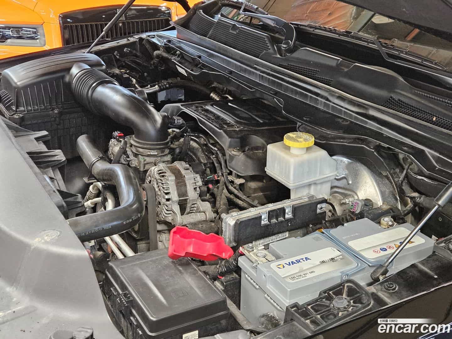 Ram Pick Up Dodge 2019.2-INNER-006