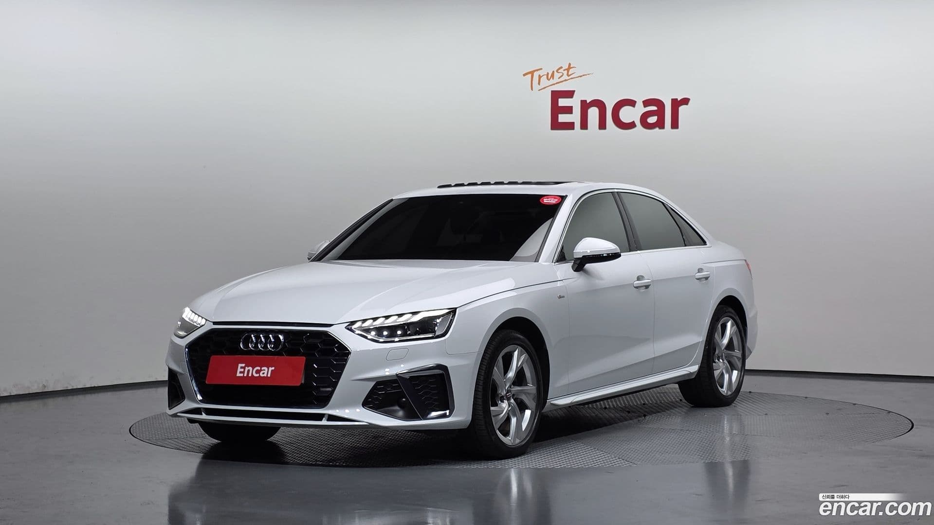 Main__Slider__Photo:A4 Audi 2021.6-0