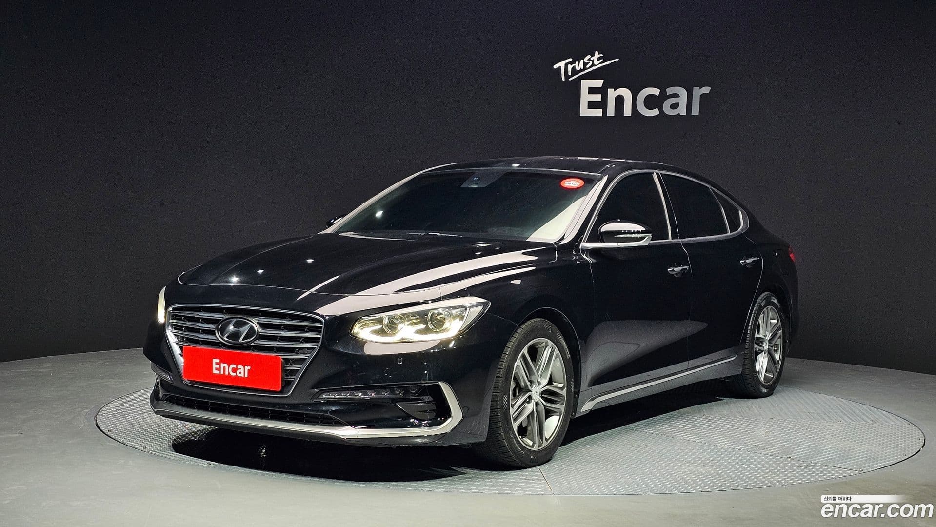 Main__Slider__Photo:Grandeur Hyundai 2016.11-0