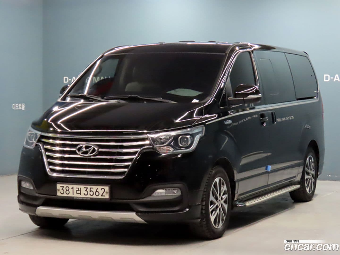 Main__Slider__Photo:Starex Hyundai 2019.6-0